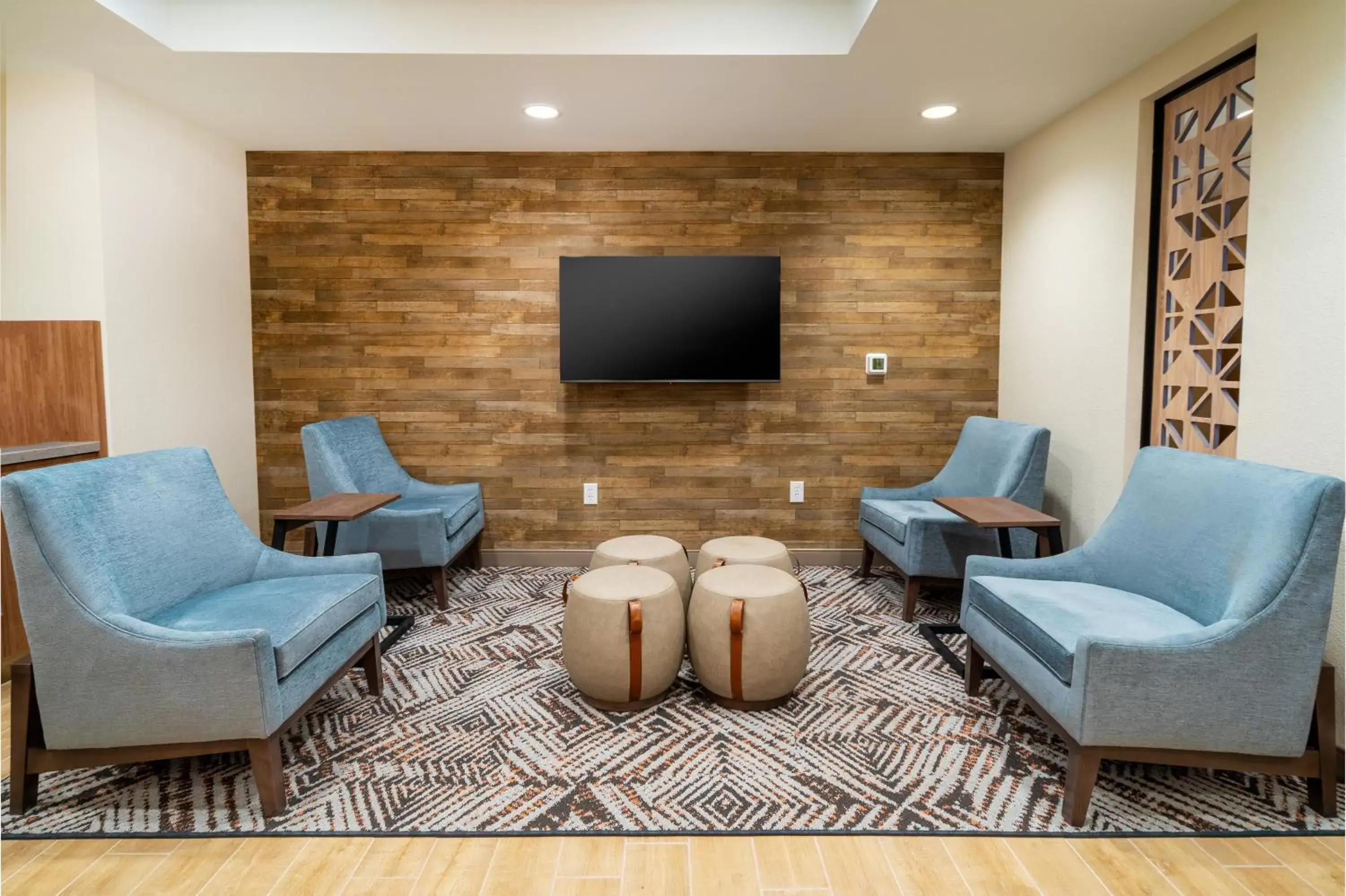 Seating Area in Candlewood Suites - Las Vegas - E Tropicana, an IHG Hotel