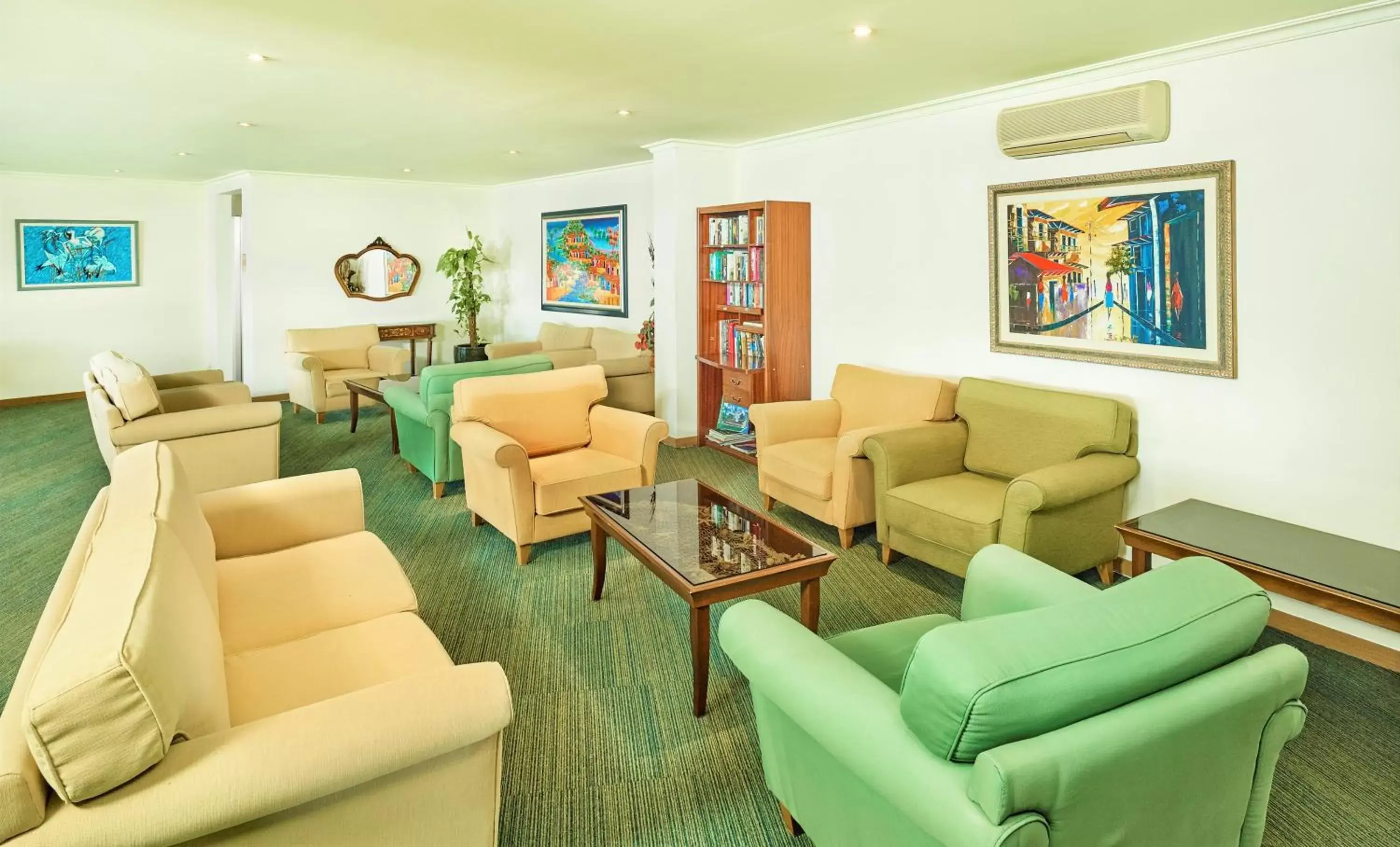 Living room, Lounge/Bar in Hotel Baia Grande