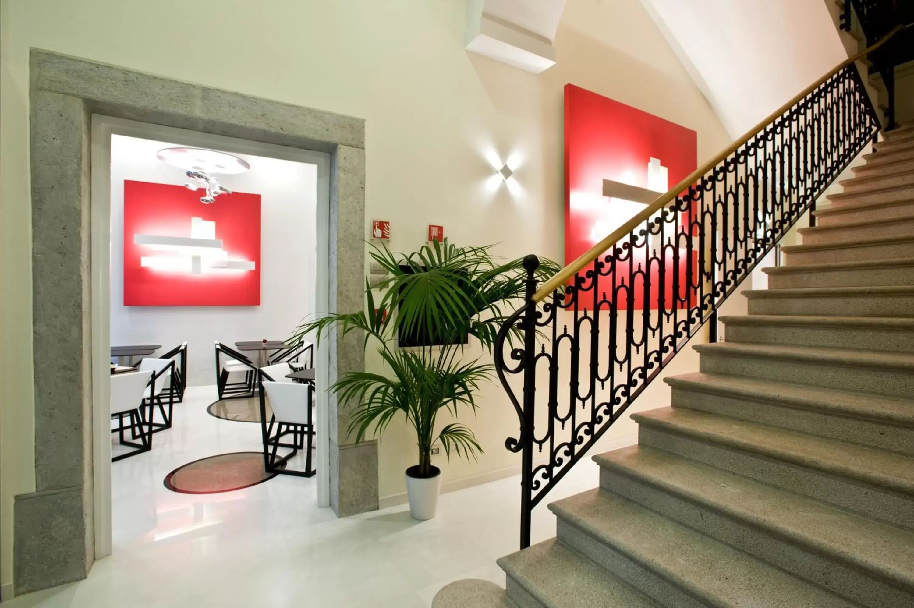 Lobby or reception in Hotel Coppe Trieste - Boutique Hotel
