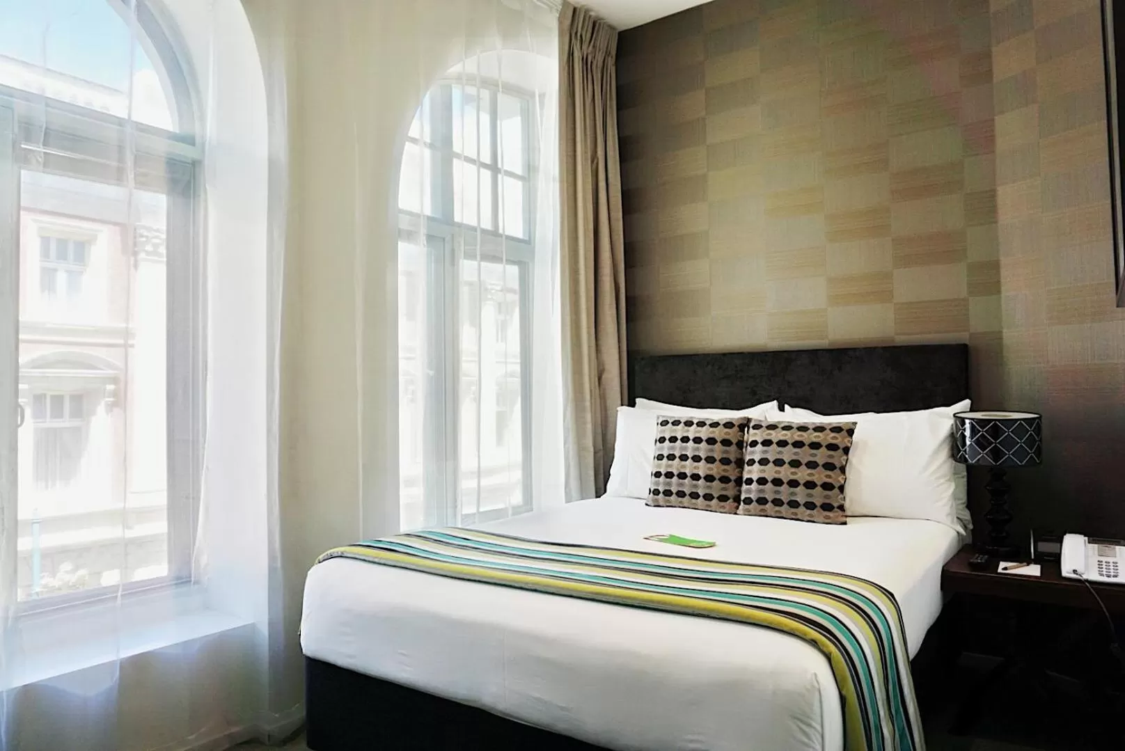 Standard Family Room in Hotel 115