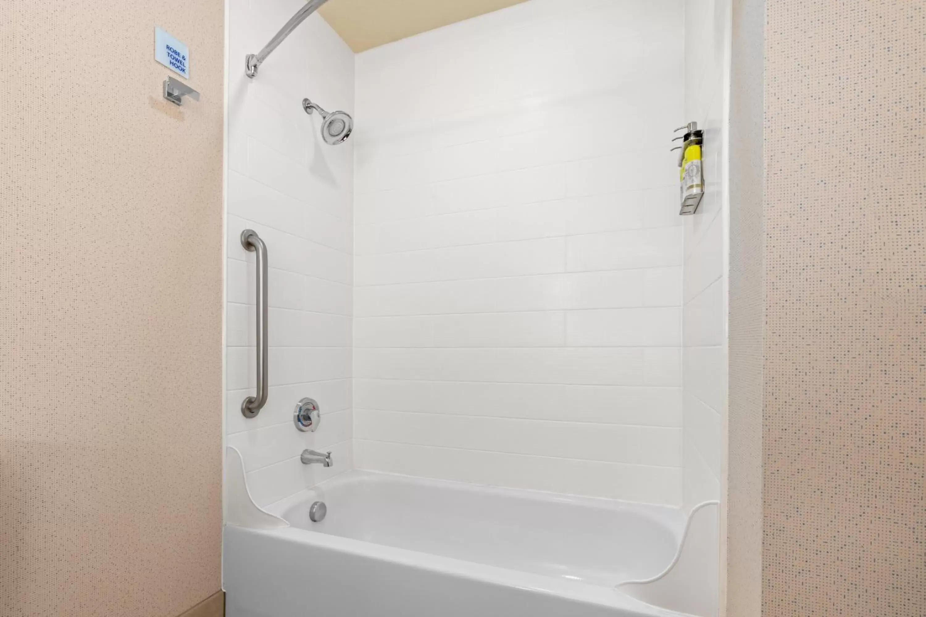 Bathroom in Holiday Inn Express Hotel & Suites Klamath Falls Central, an IHG Hotel