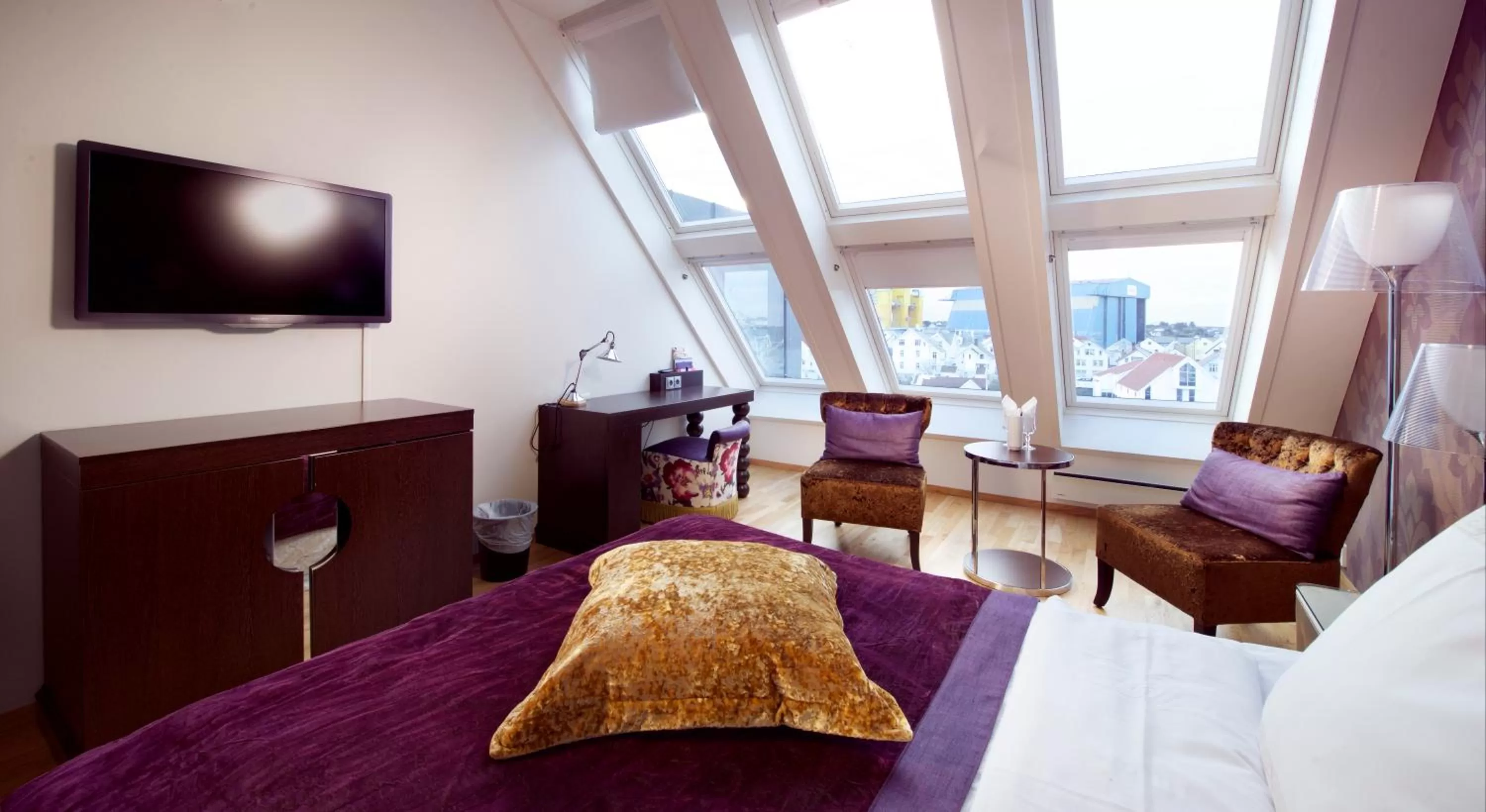 Bed in Home Hotel Amanda