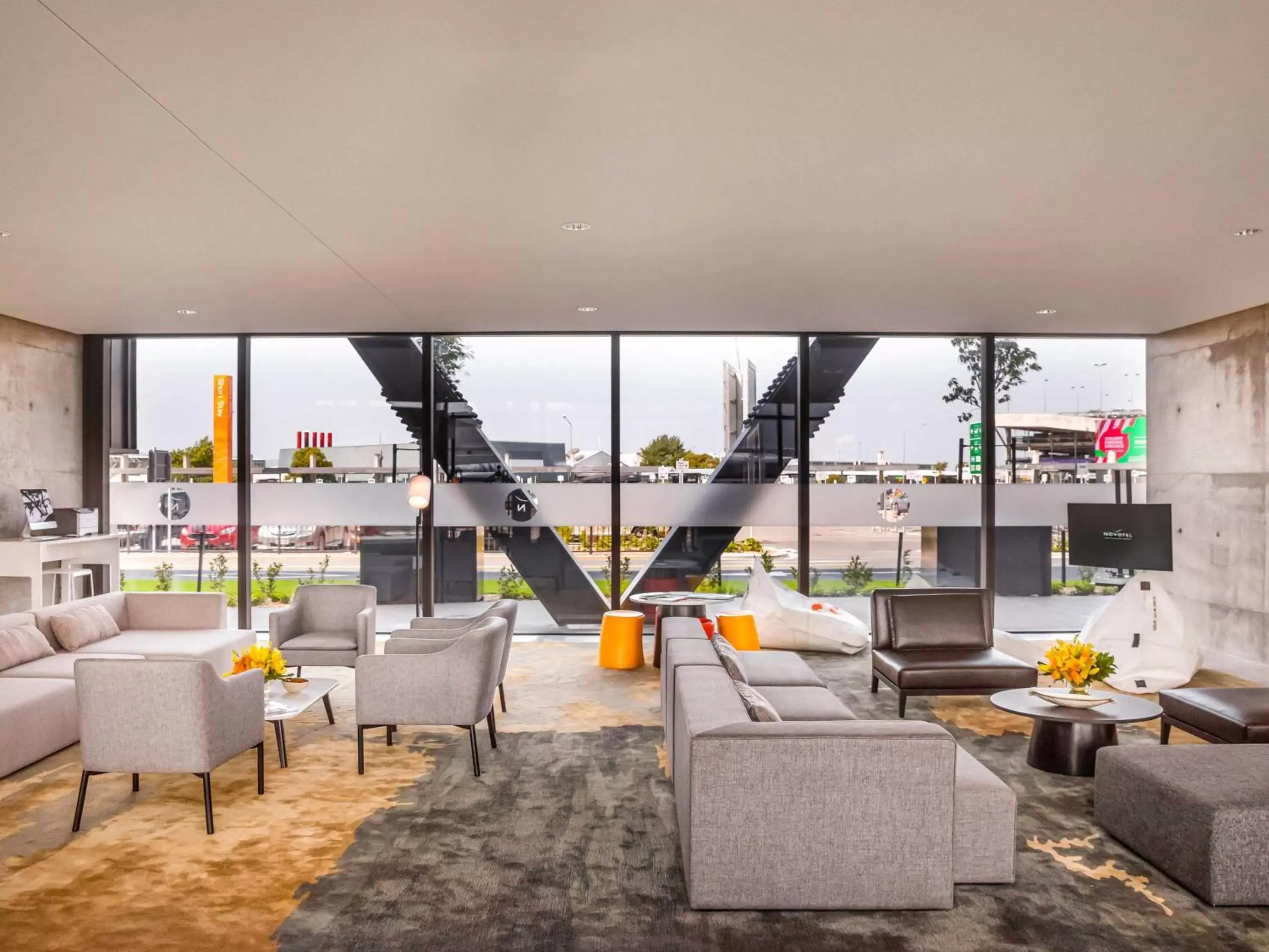 Property building, Lounge/Bar in Novotel Christchurch Airport