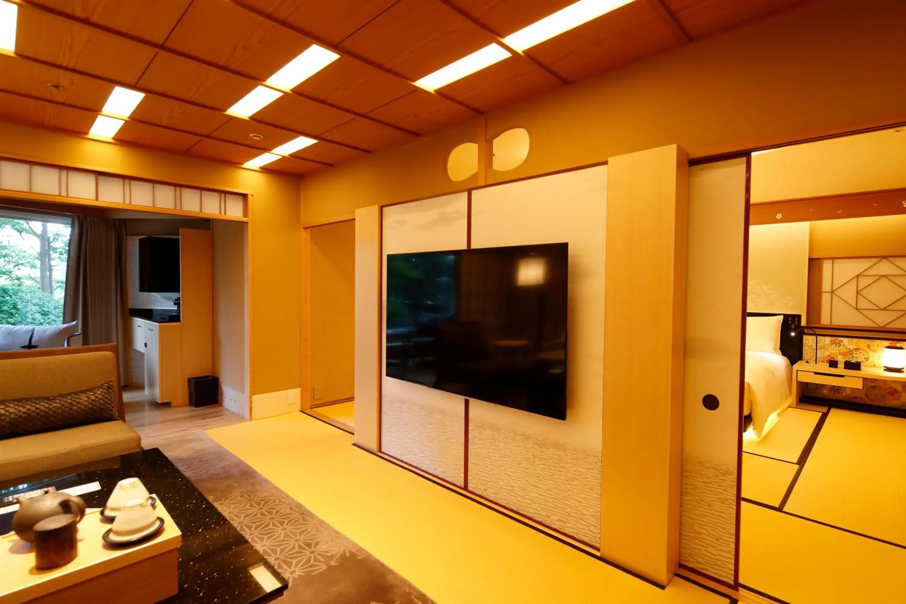Photo of the whole room, TV/Entertainment Center in Hotel Gajoen Tokyo