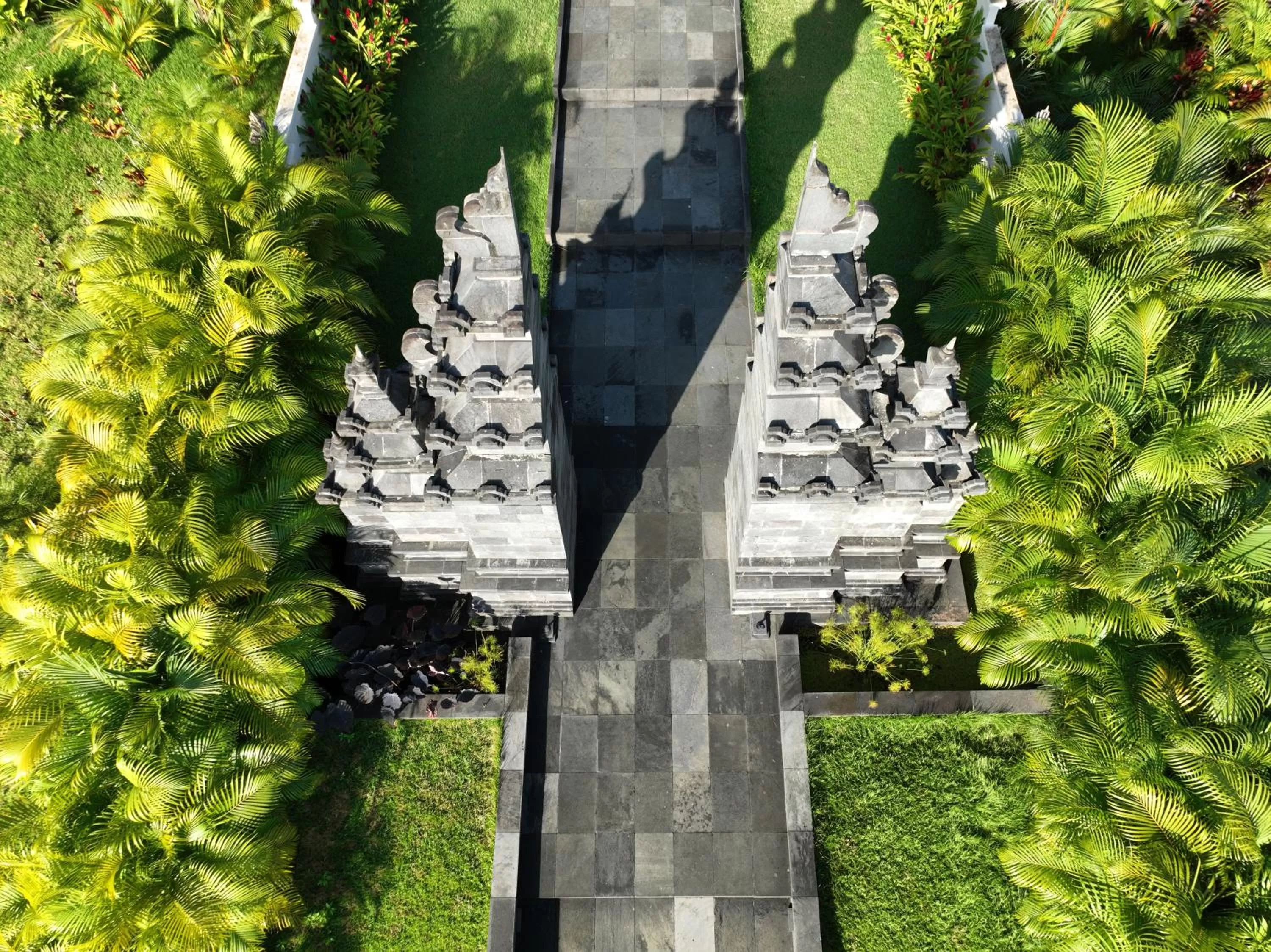Bird's eye view in La Coralina Island House