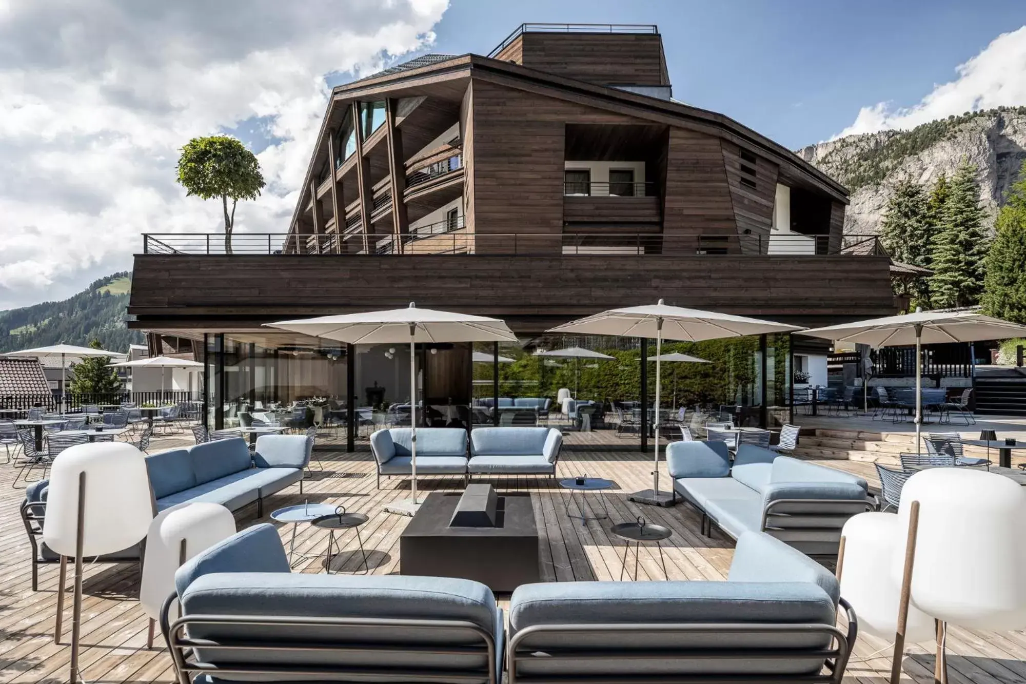 Property building in Linder Cycling Hotel Property building in Linder Cycling Hotel