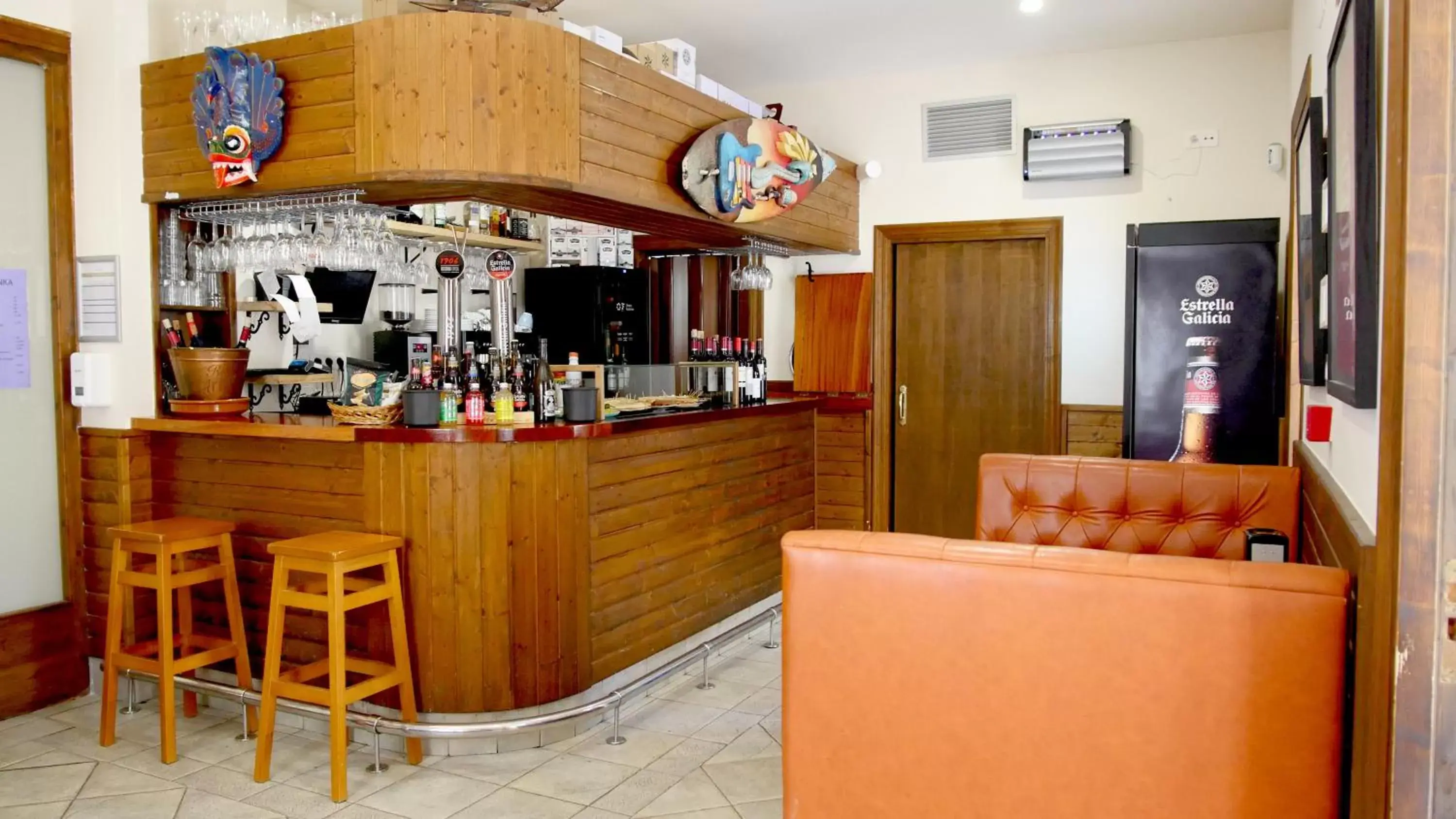 Restaurant/places to eat, Lounge/Bar in Hotel Palacio Branka