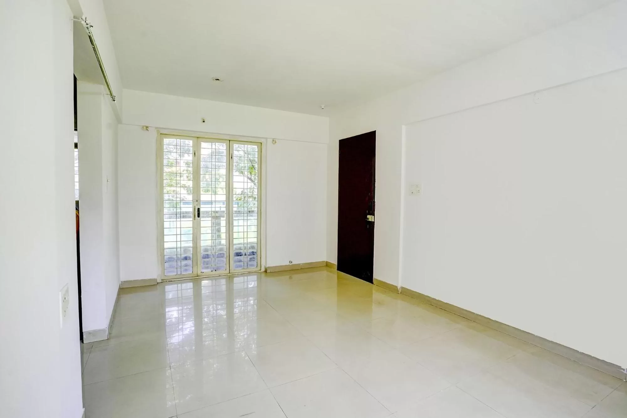 Lobby or reception in FabHotel Woods Regency