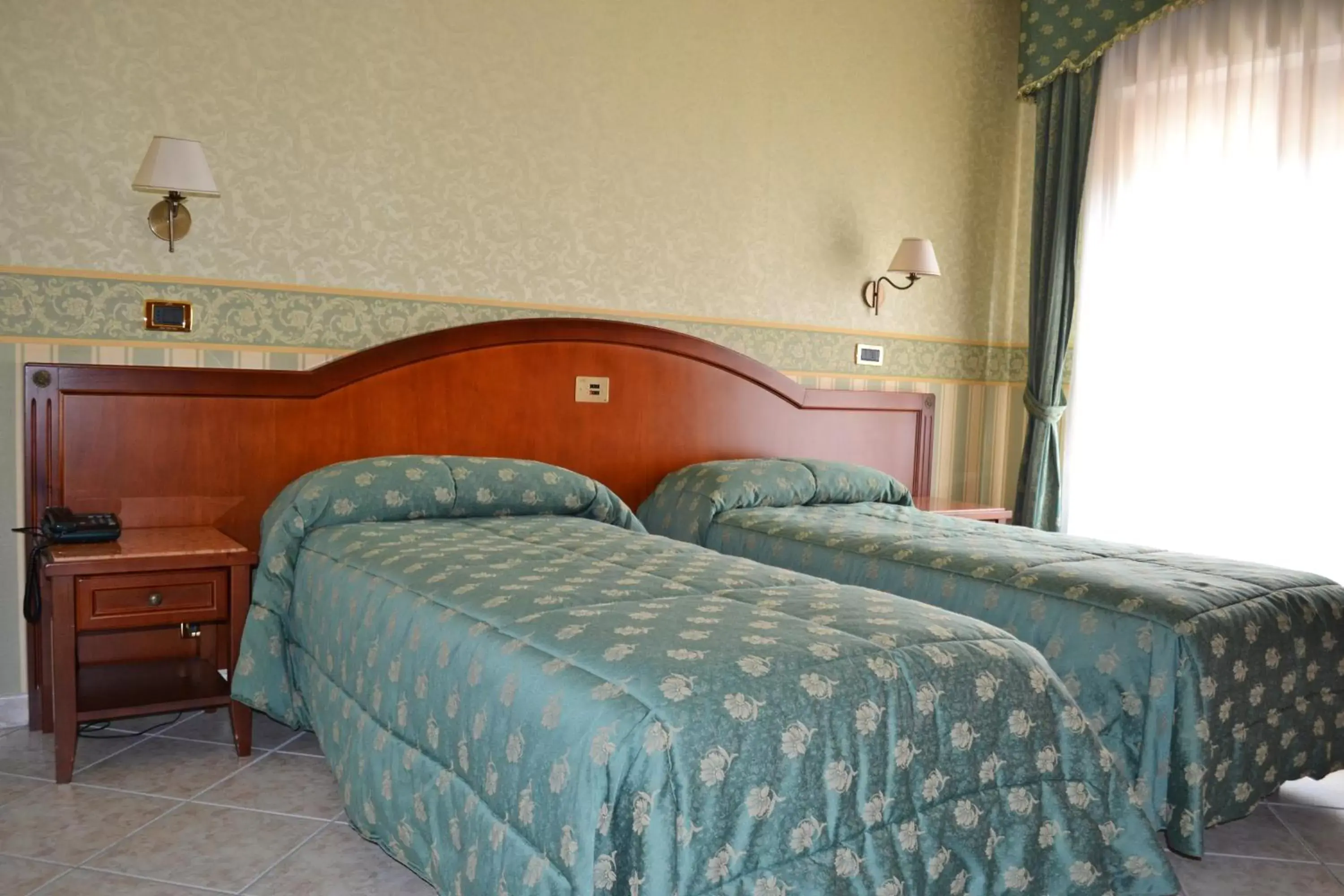 Bed in Hotel Valle Rossa