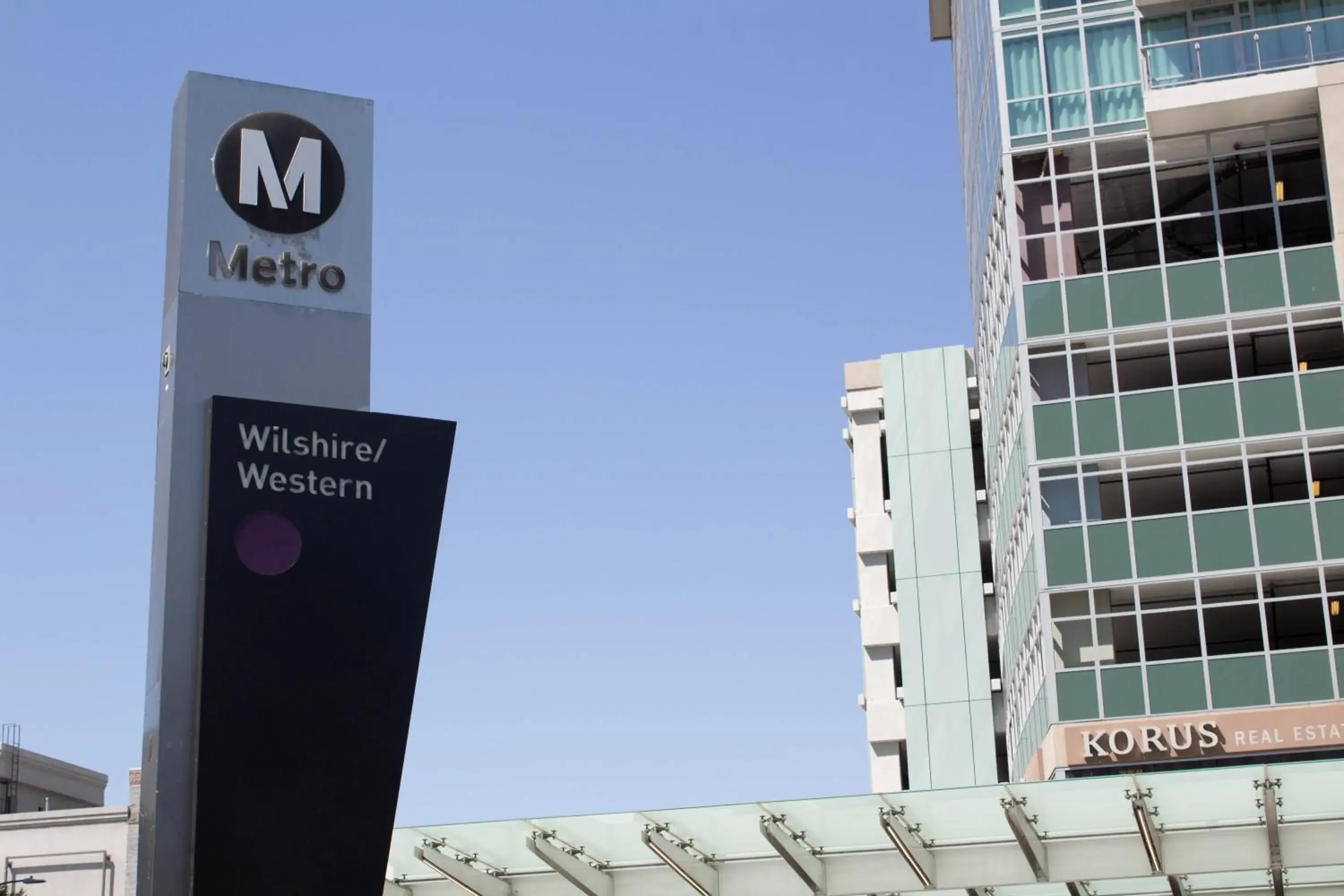 Property building in Libra Hotel Property building in Libra Hotel