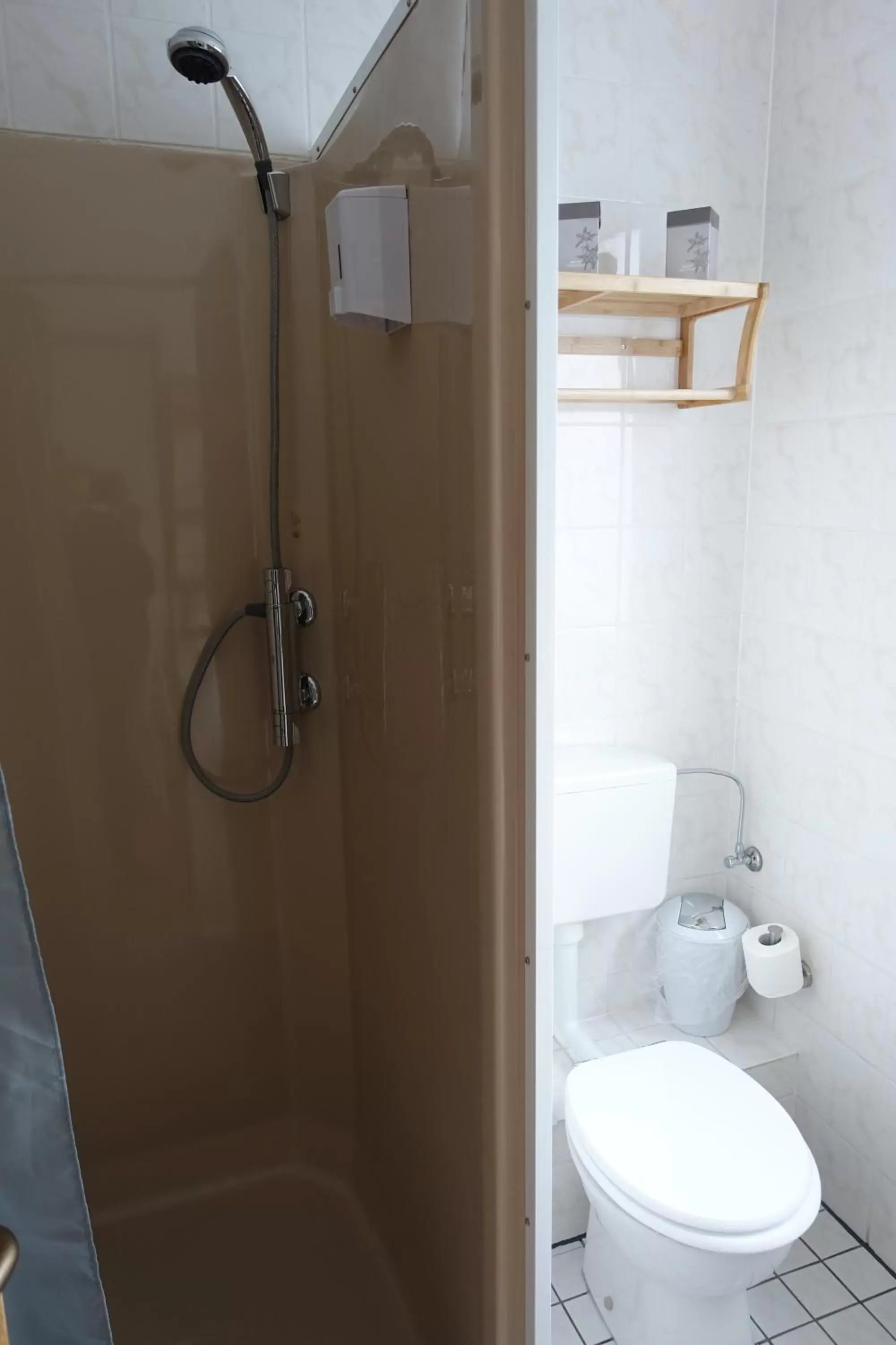 Toilet, Bathroom in Stern Hotel