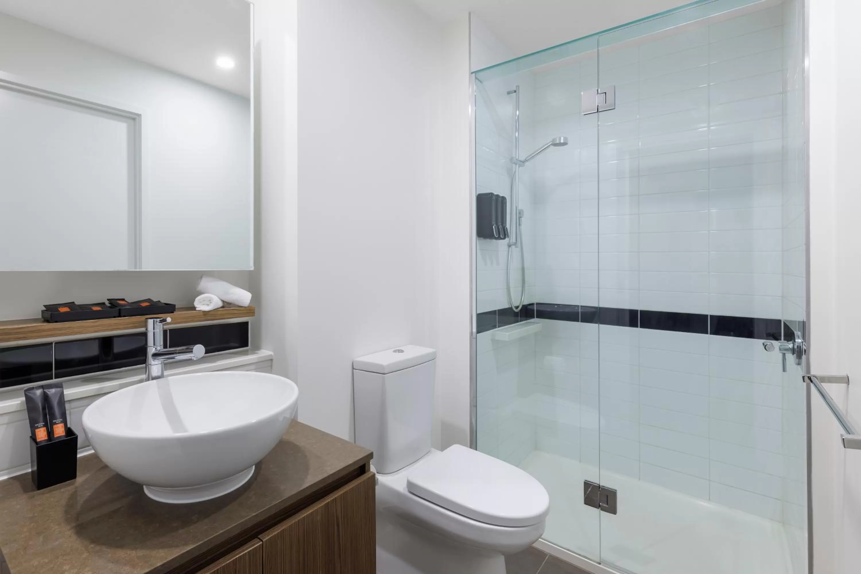 Toilet in Avani Melbourne Jazz Corner Residences