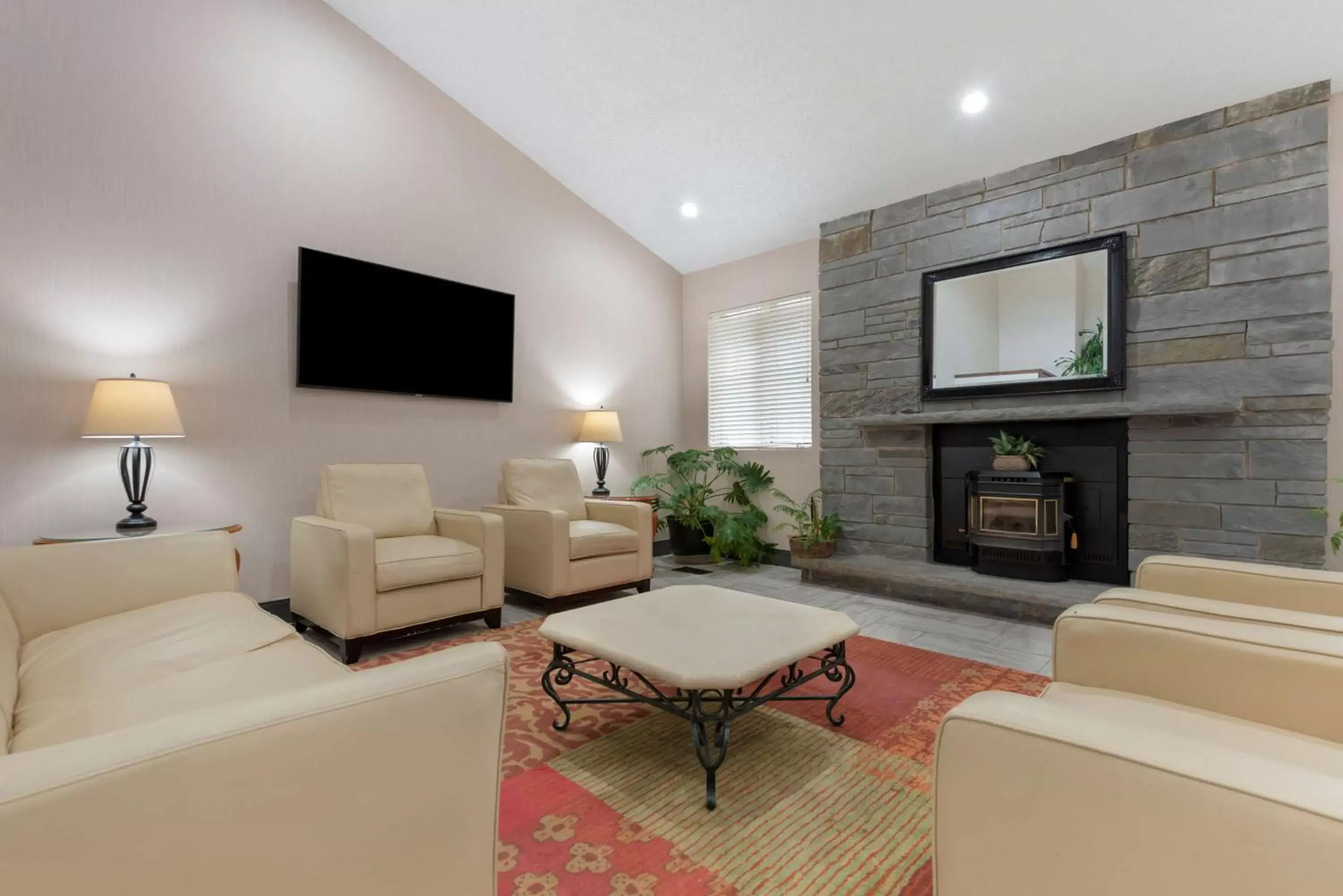 Lobby or reception in Best Western University Inn Lobby or reception in Best Western University Inn