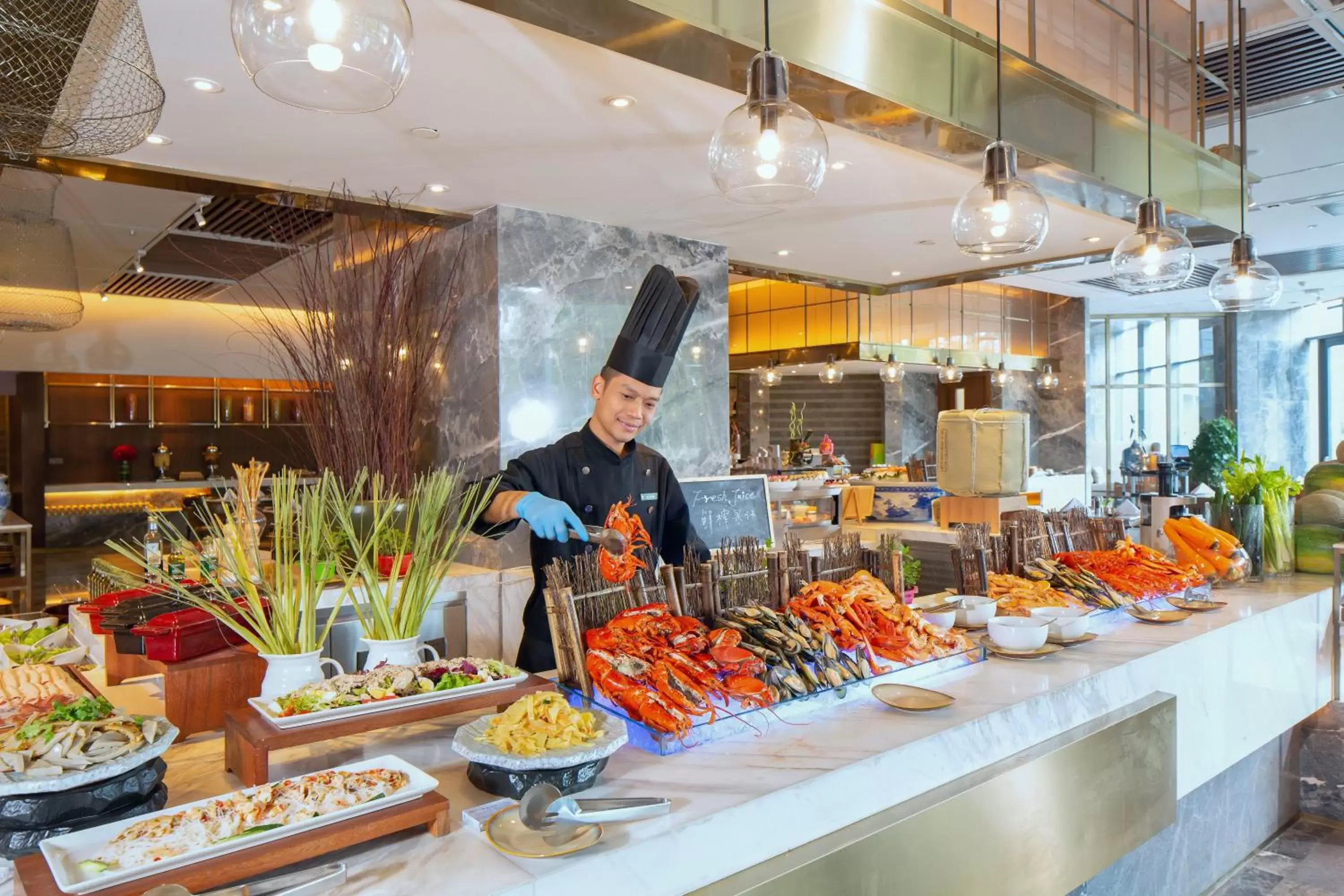 Restaurant/places to eat, Food in InterContinental Taiyuan, an IHG Hotel