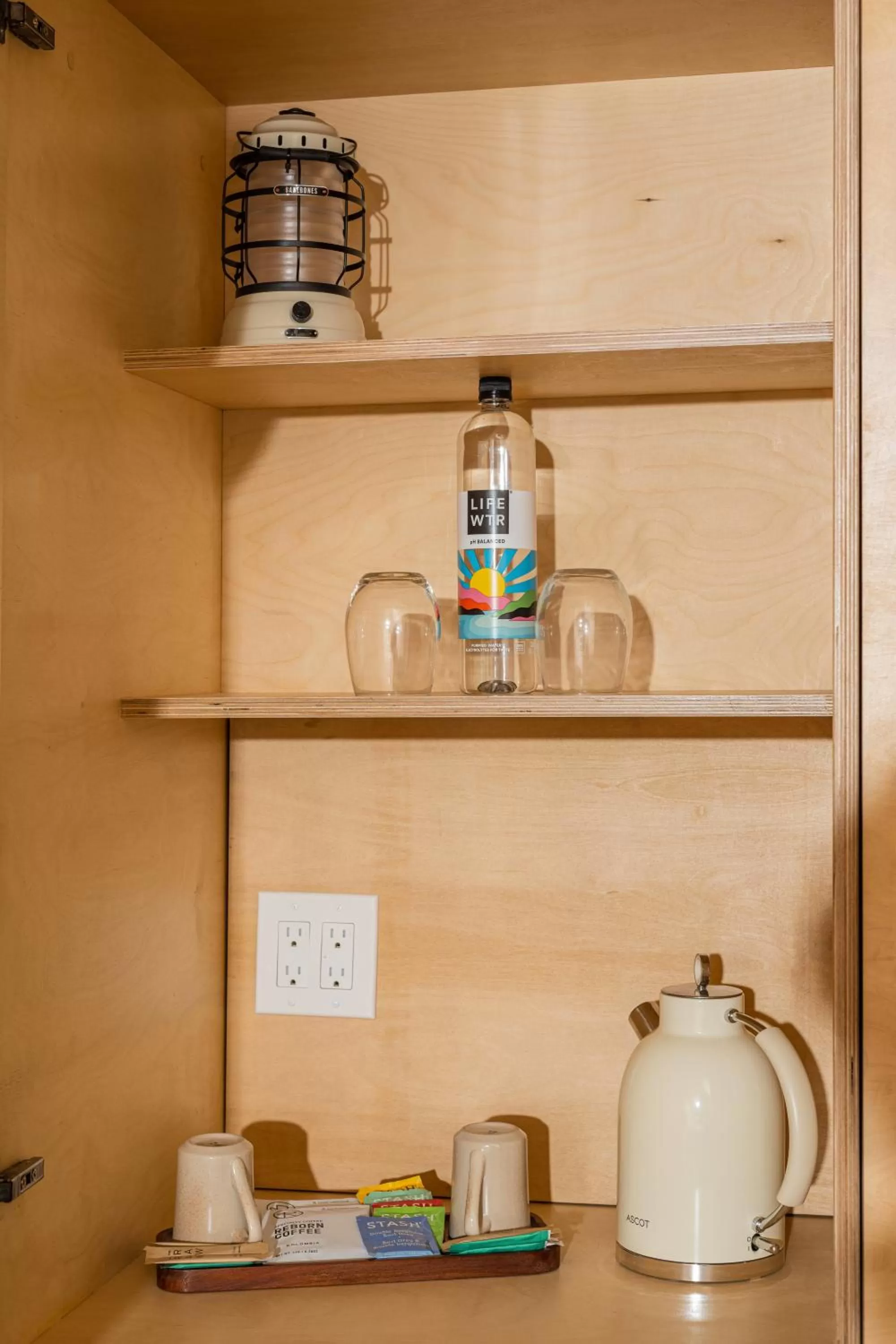 Coffee/tea facilities in Eastwind Hotel Lake Placid