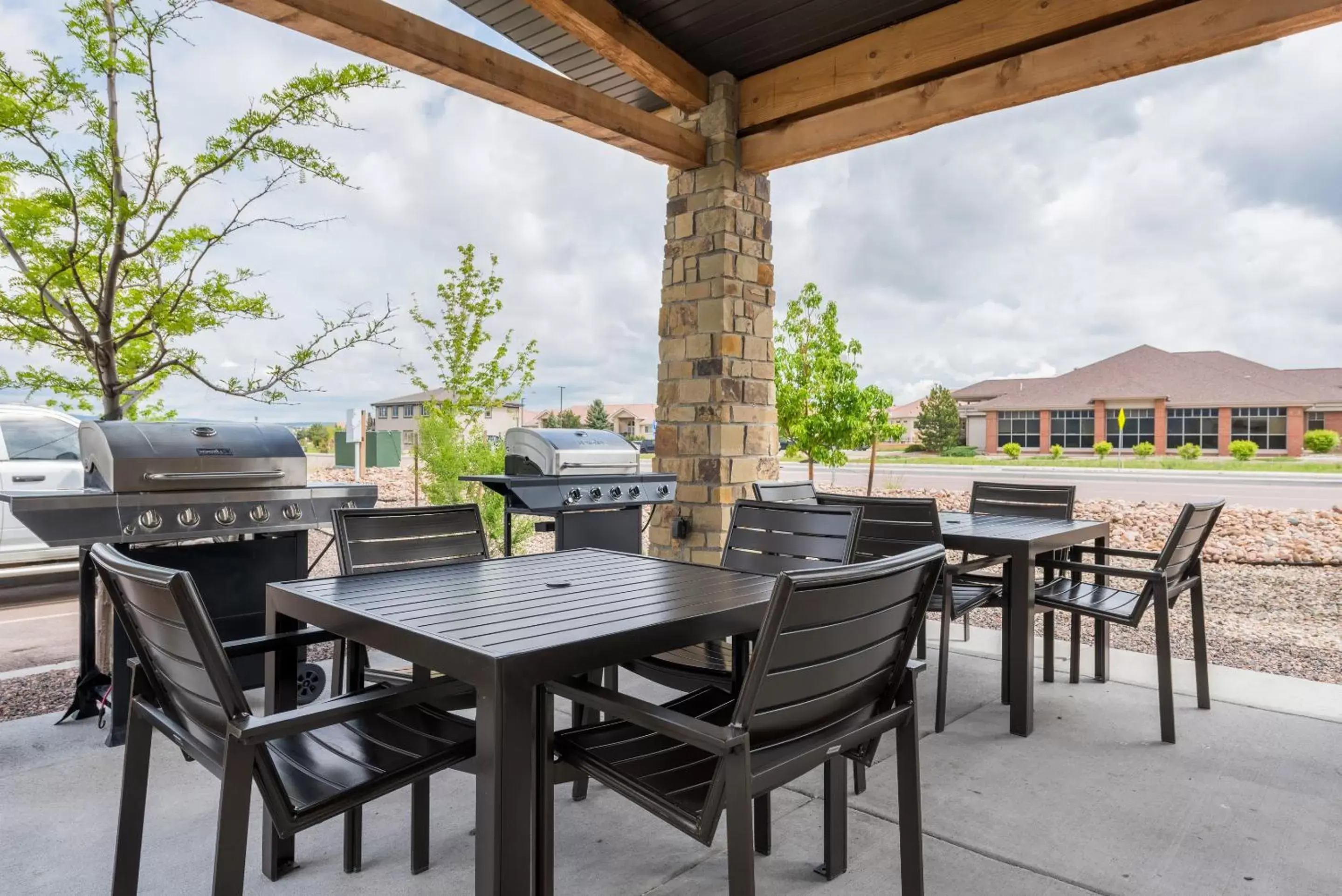 Patio, Restaurant/Places to Eat in My Place Hotel-Colorado Springs,CO