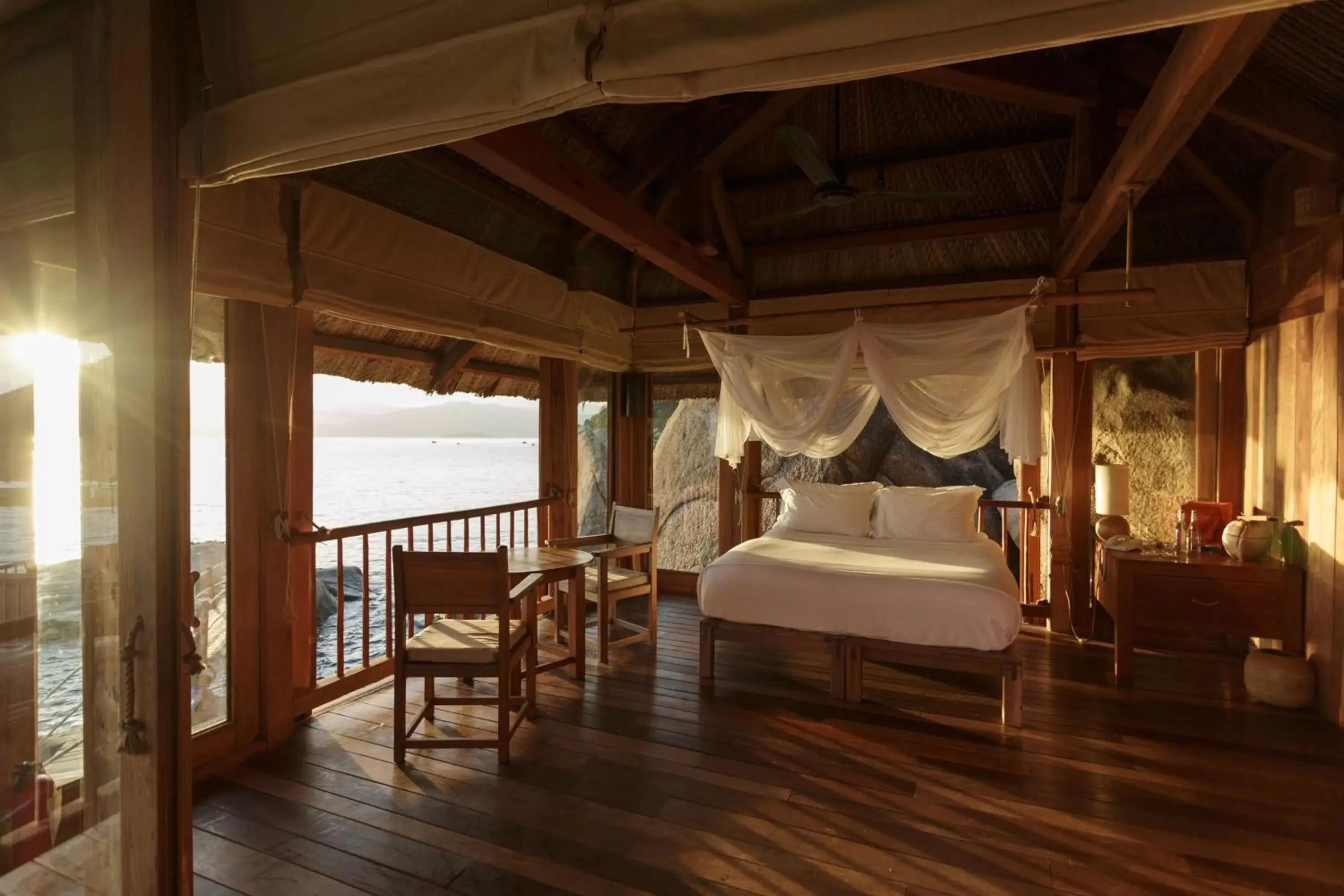 Bed in Six Senses Ninh Van Bay