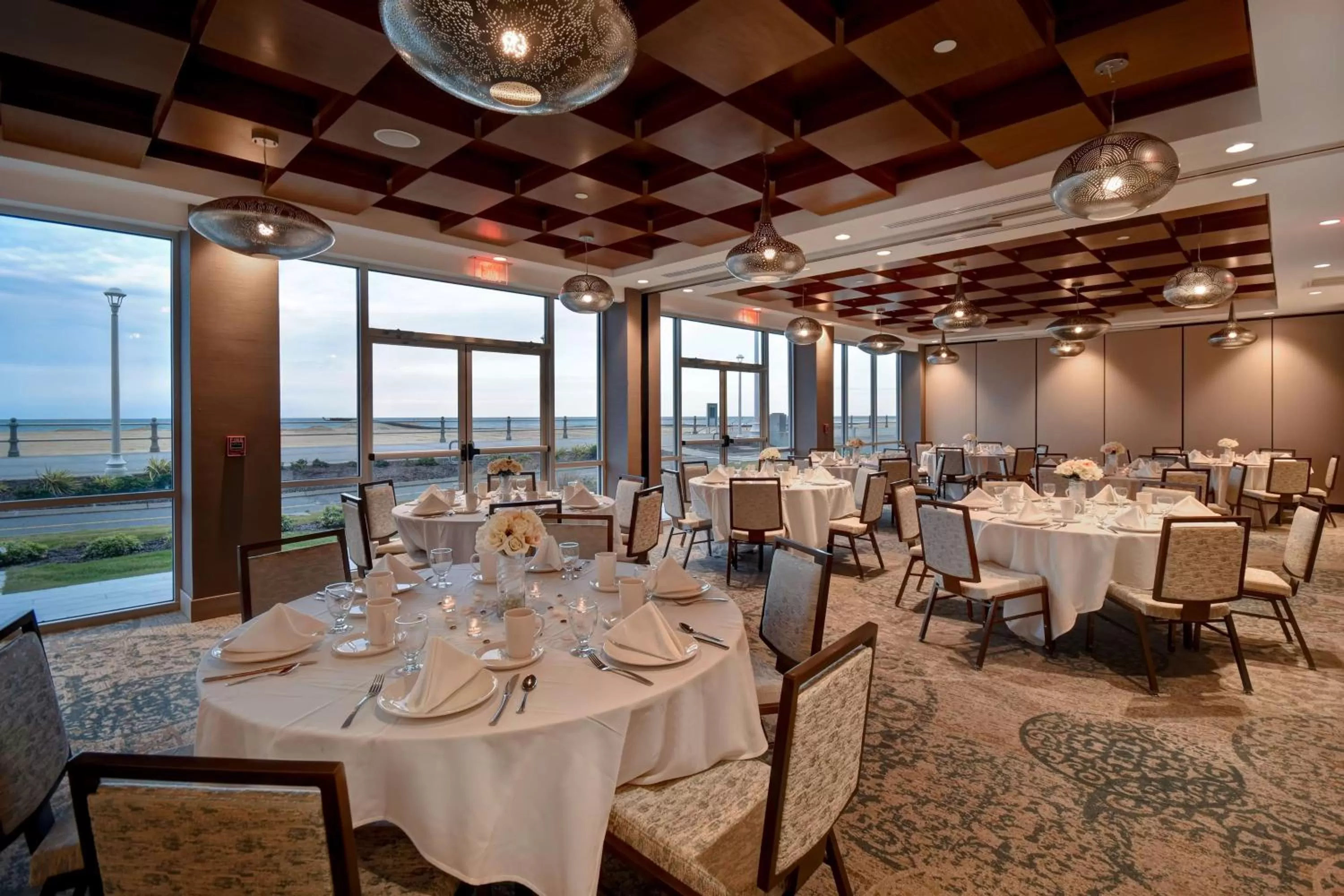 Meeting/conference room in DoubleTree by Hilton Oceanfront Virginia Beach