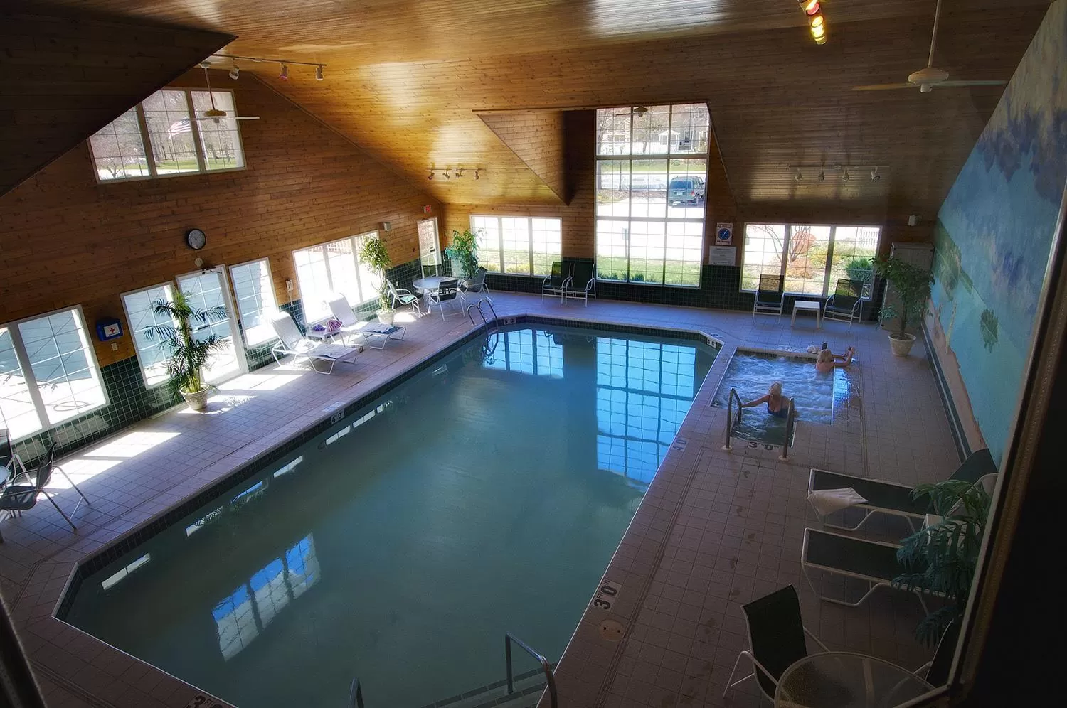 Swimming pool in High Point Inn