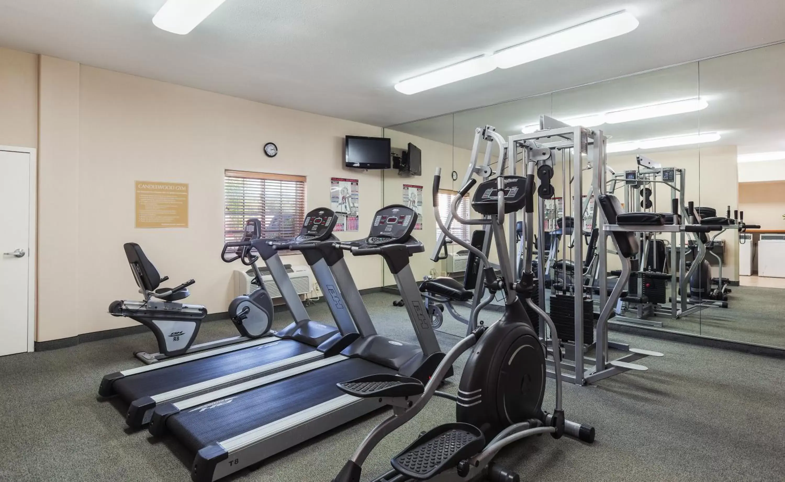 Spa and wellness centre/facilities, Fitness Center/Facilities in Candlewood Suites Lake Jackson, an IHG Hotel