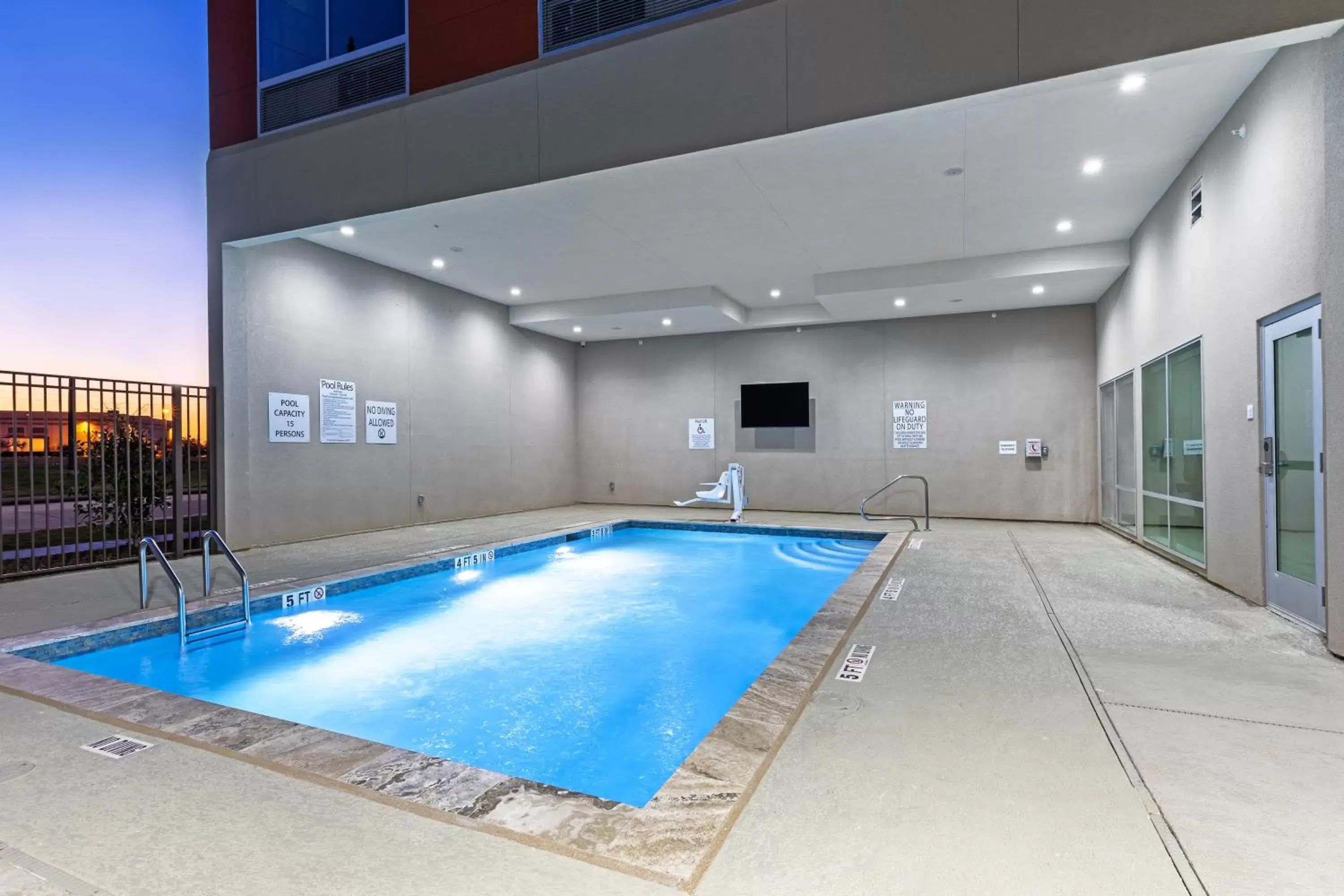 Swimming Pool in Holiday Inn Express & Suites - Houston SW - Rosenberg, an IHG Hotel