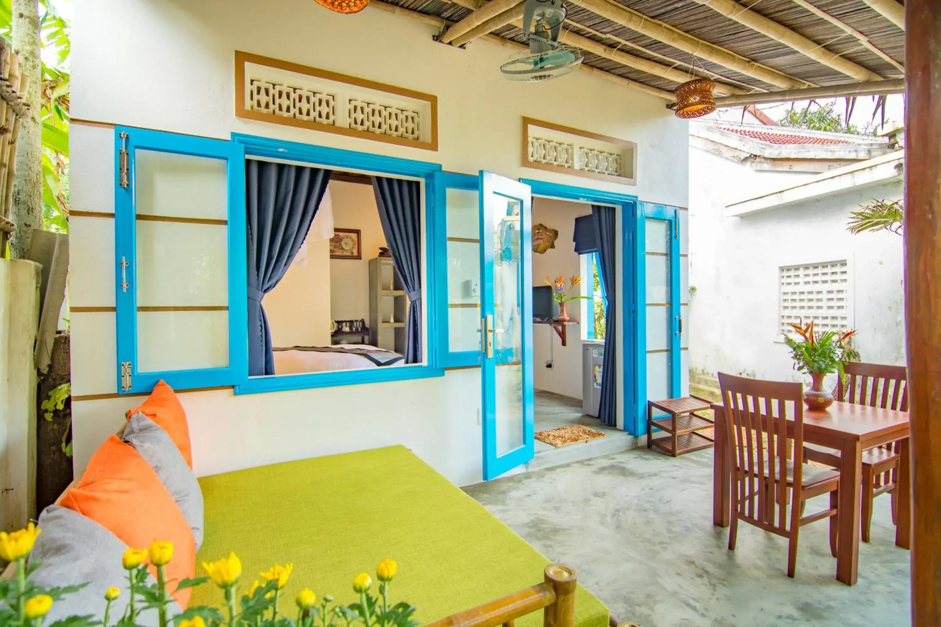 Local Beach Homestay