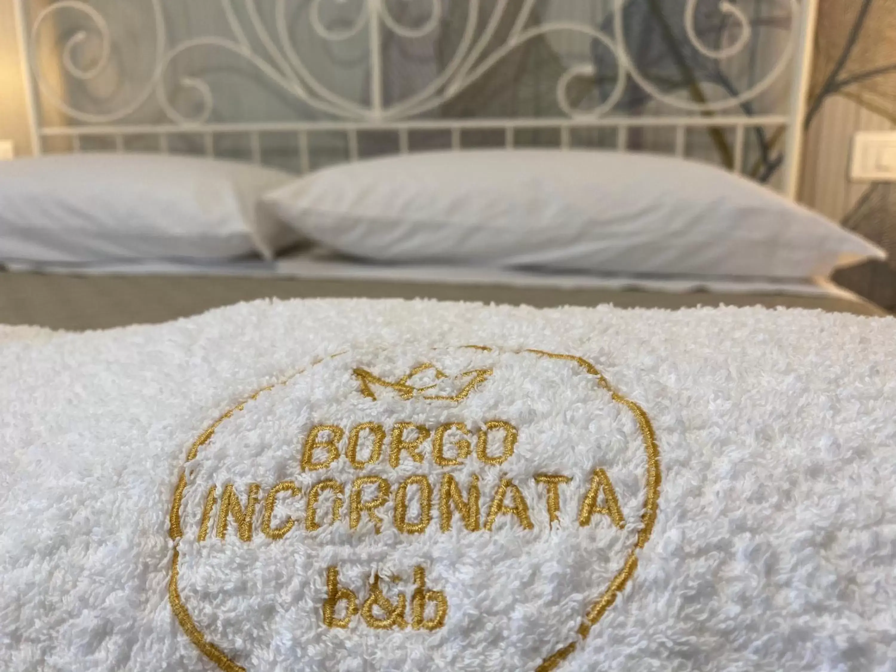 Bed in Borgo Incoronata B&B