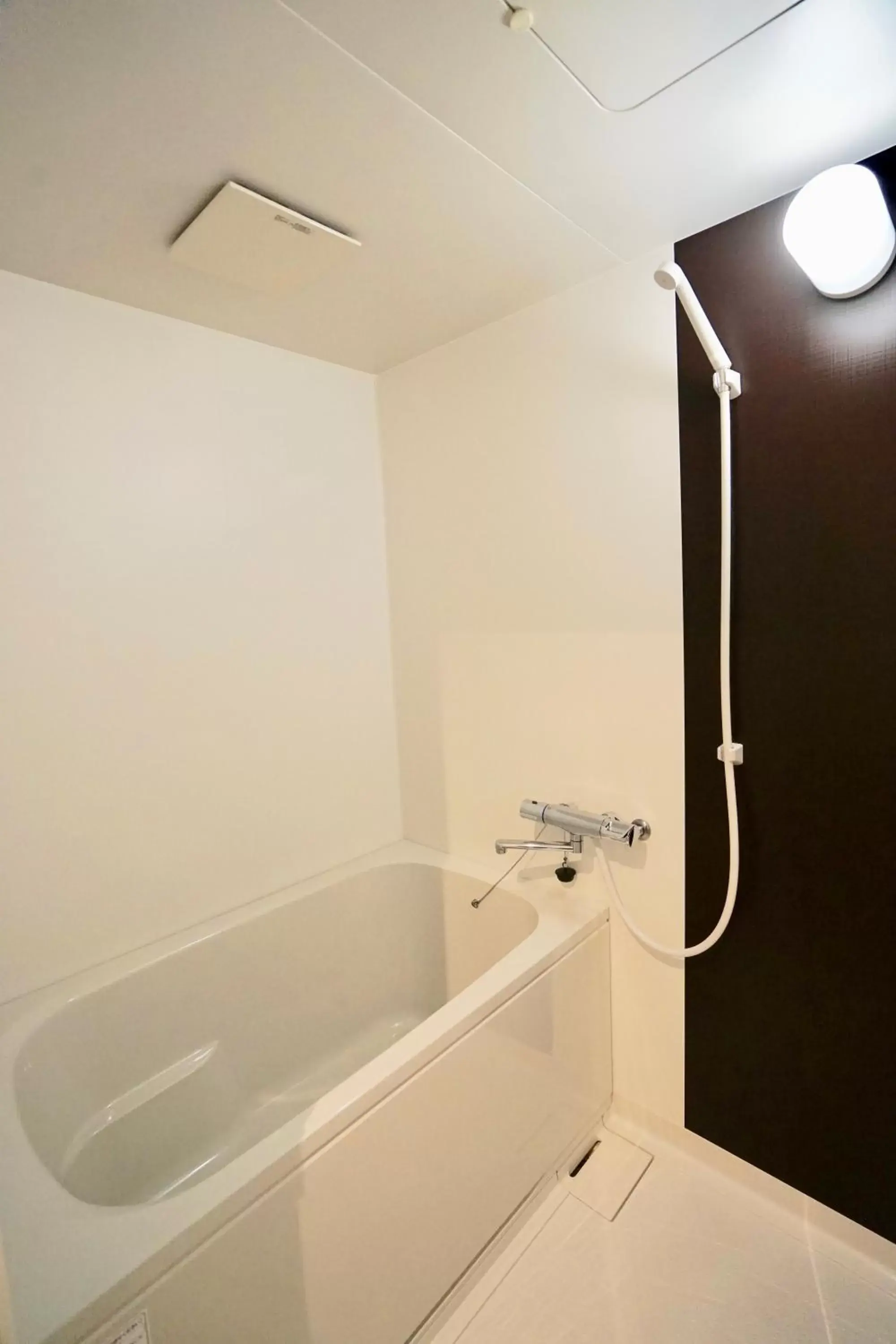 Shower, Bathroom in Hotel 88 Shinsaibashi