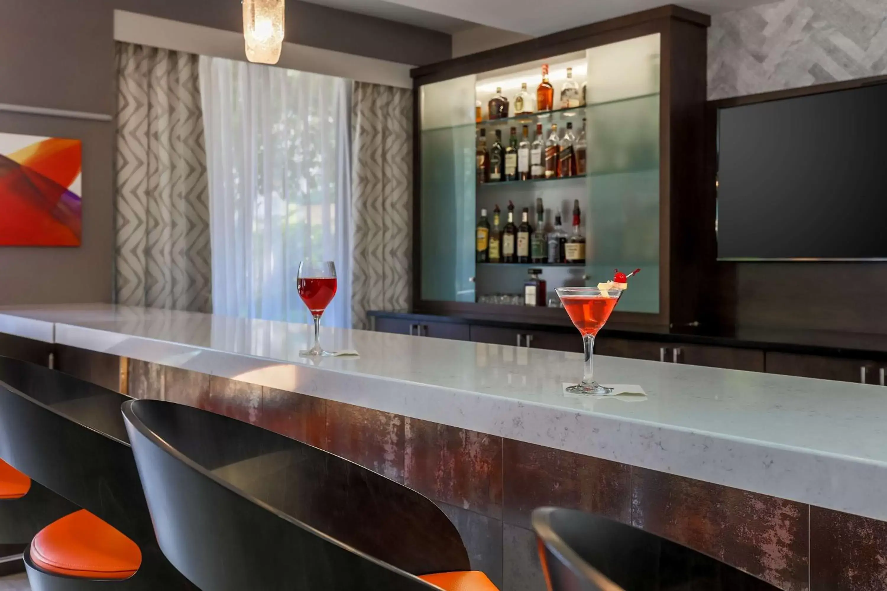 Lounge or bar, Lounge/Bar in DoubleTree by Hilton Atlanta Airport