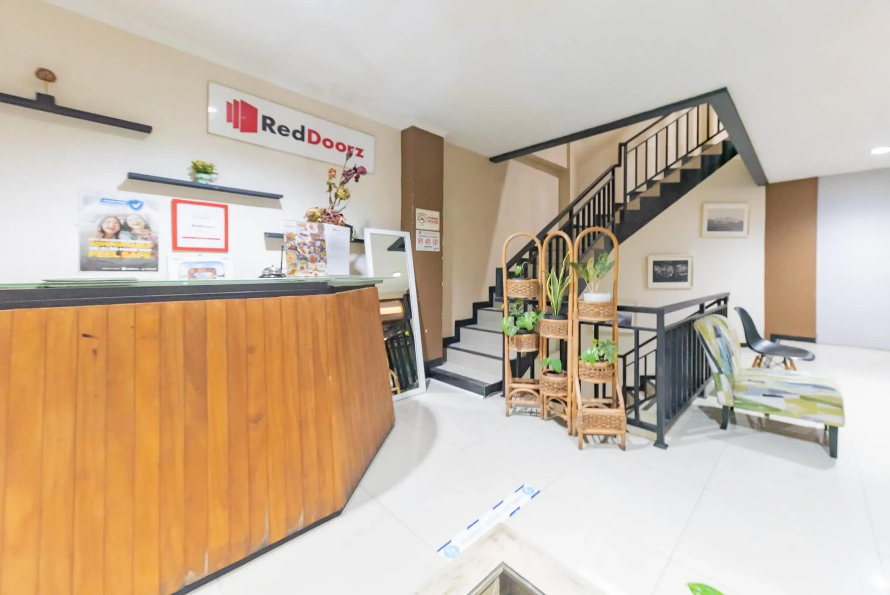 Lobby or reception in RedDoorz near Botani Square Mall Lobby or reception in RedDoorz near Botani Square Mall