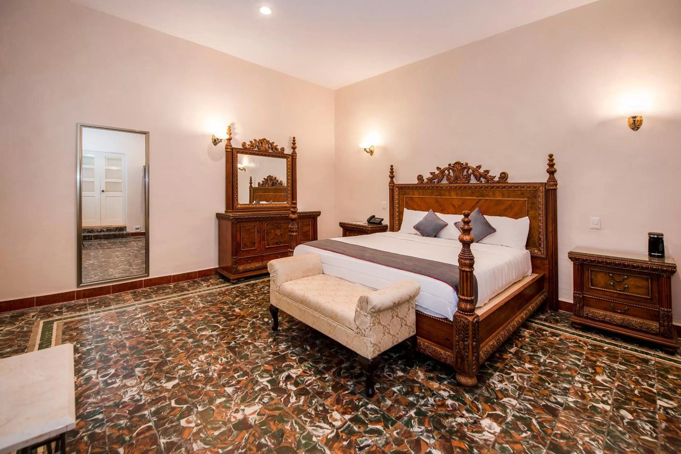 Bedroom, Bed in Hotel Senorial