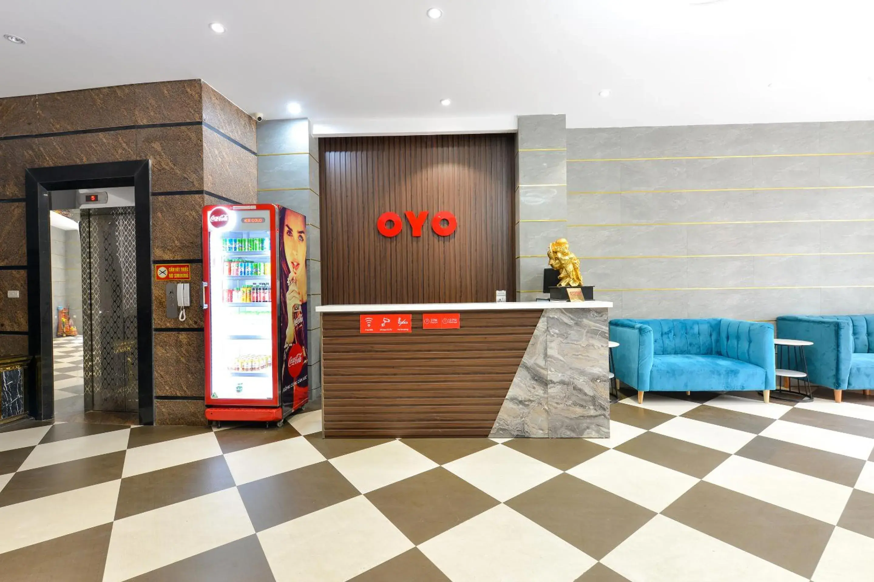 Lobby or reception in BH Riverside Hotel Lobby or reception in BH Riverside Hotel