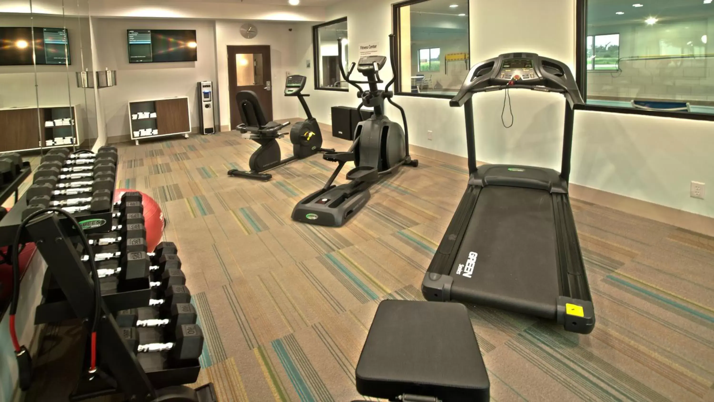 Fitness centre/facilities, Fitness Center/Facilities in Holiday Inn Express & Suites Evansville North, an IHG Hotel