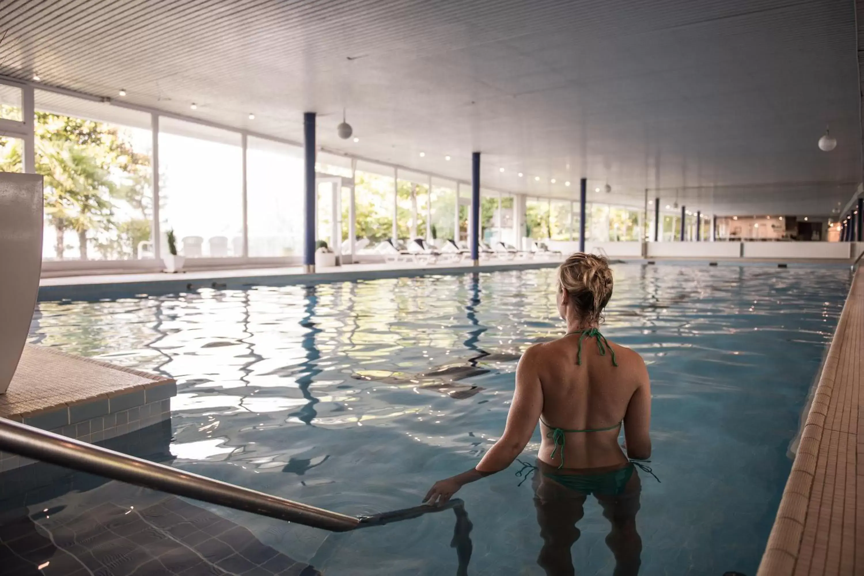 Swimming Pool in Hôtel du Grand Lac Excelsior