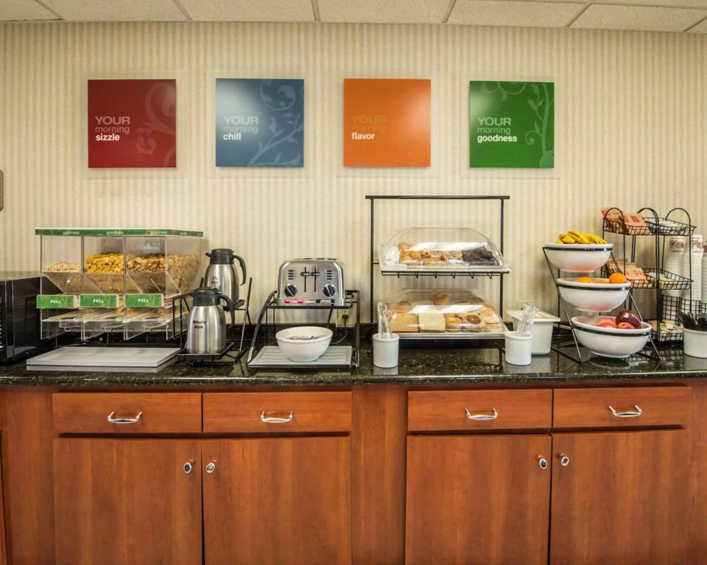 Restaurant/places to eat, Food in Comfort Inn & Suites