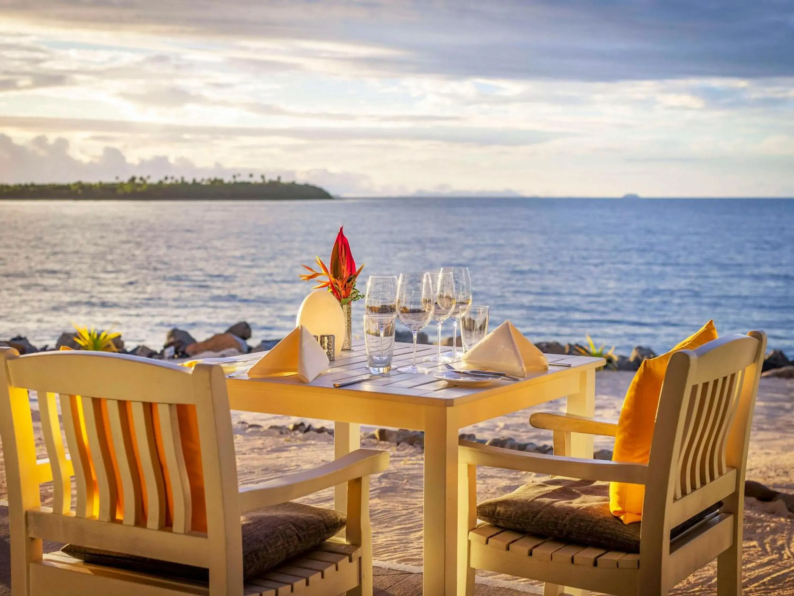 Restaurant/Places to Eat in Sofitel Fiji Resort & Spa