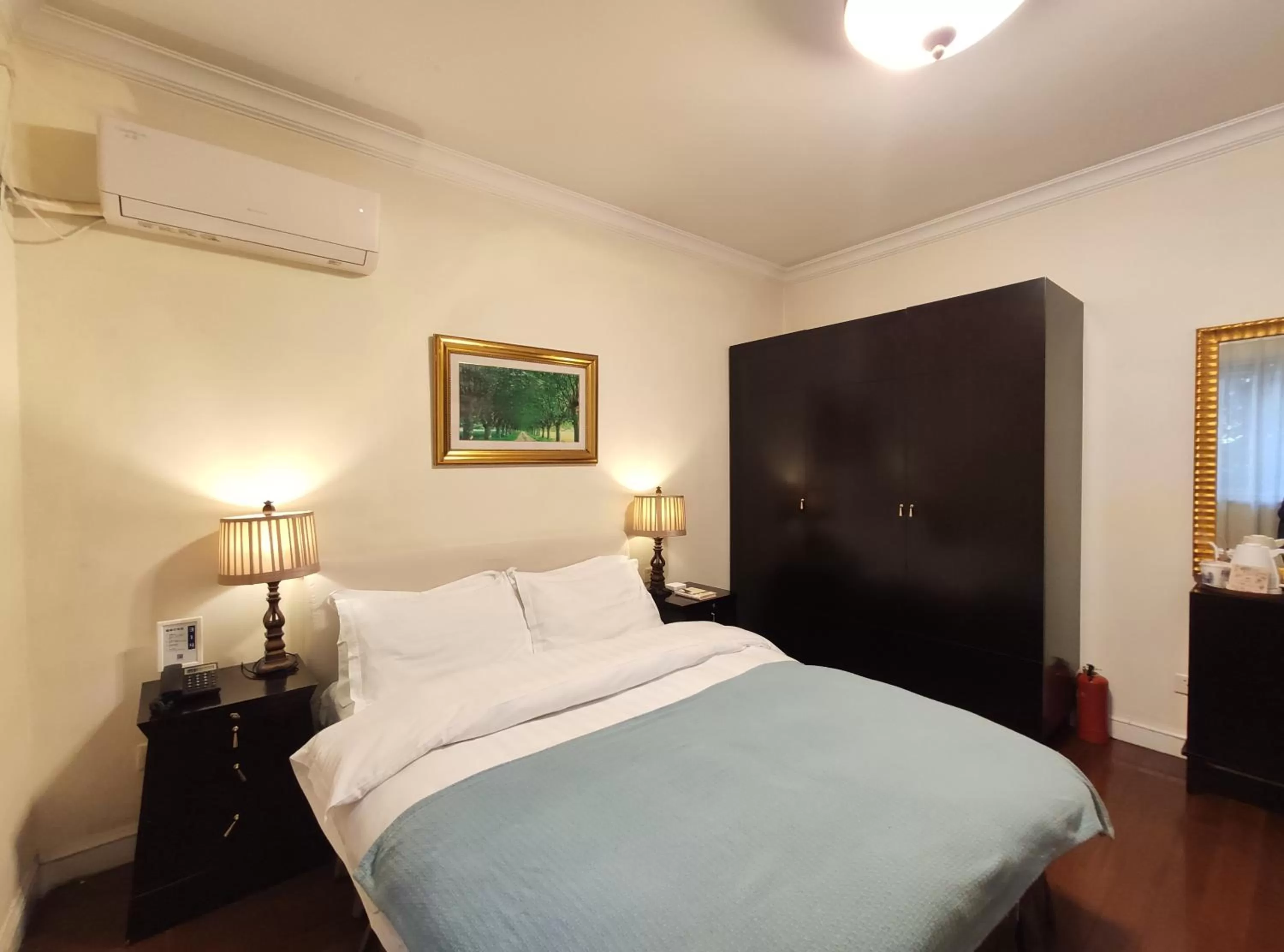 Bed in Ladoll Service Apartments