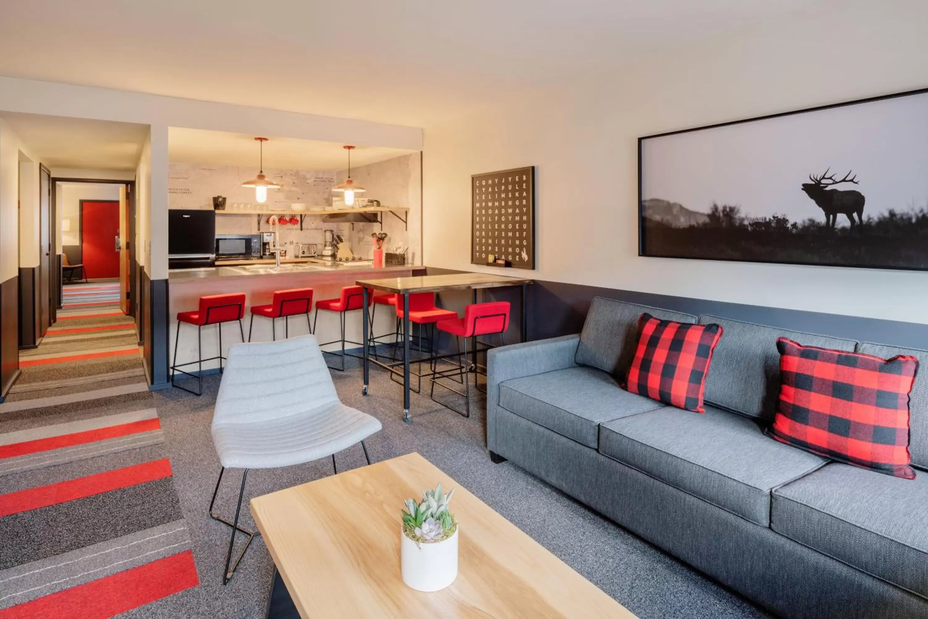 Living room, Seating Area in Mountain Modern Motel