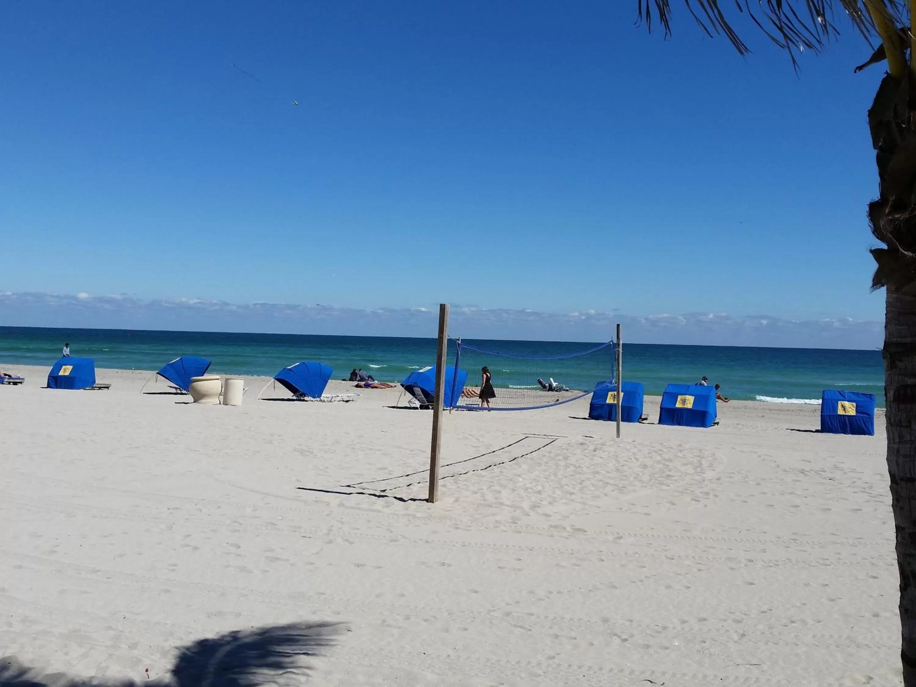 Beach in Hollywood Broadwalk Oceanside Hotel