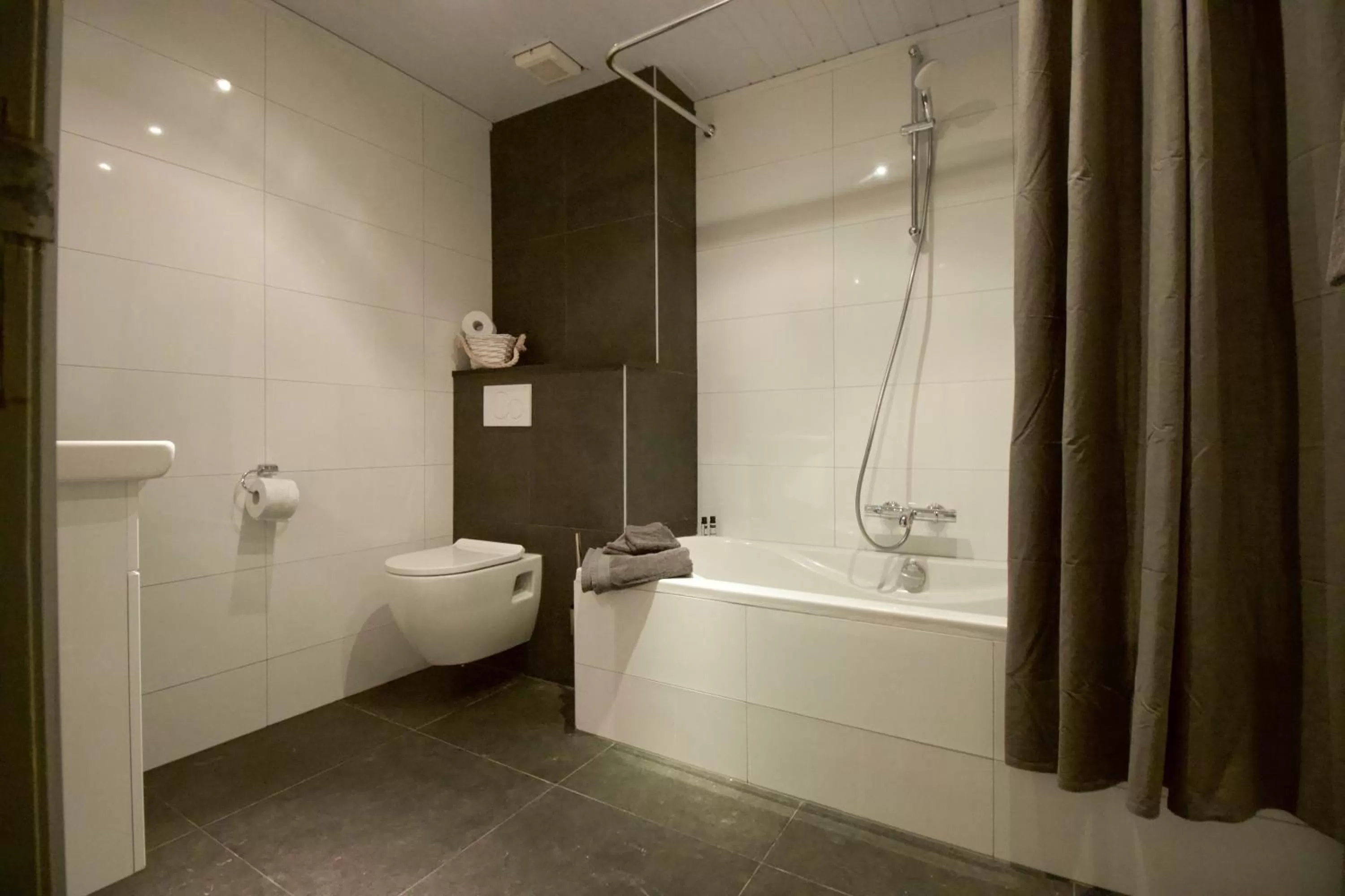 Shower in Hotel Brasserie de Kroon