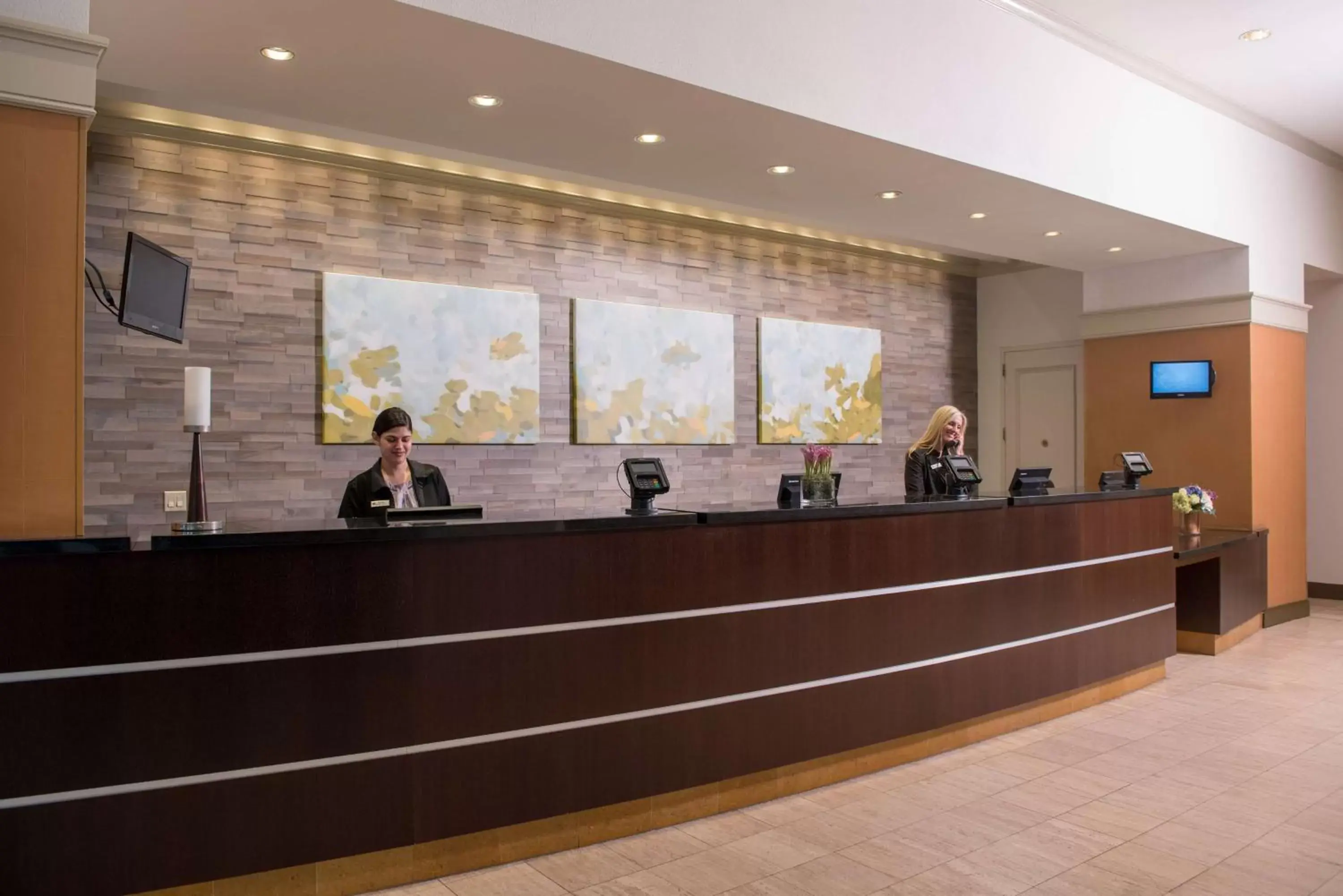 Lobby or reception, Lobby/Reception in DoubleTree by Hilton San Diego-Mission Valley