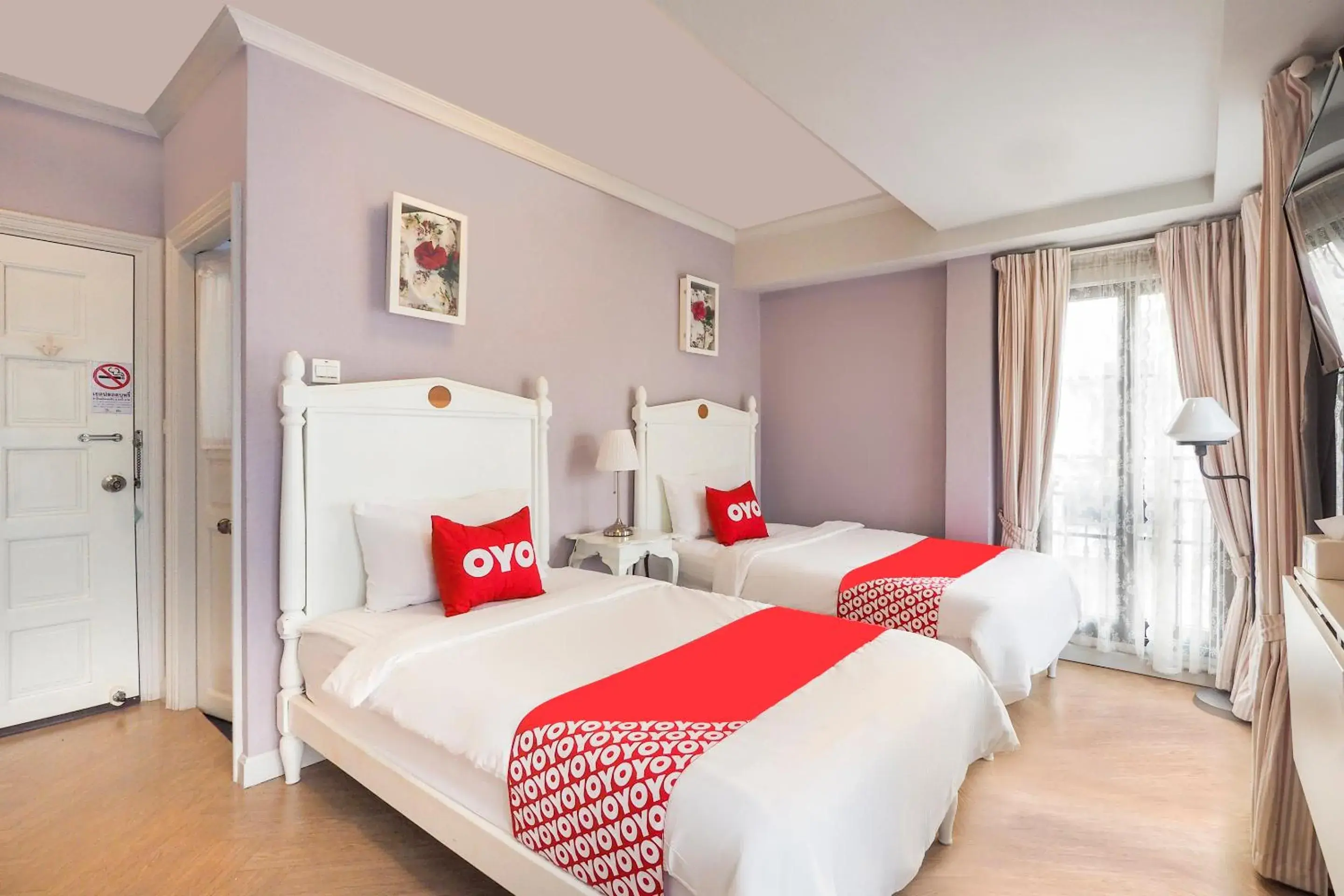 Bedroom, Bed in OYO 899 Villa De Hun