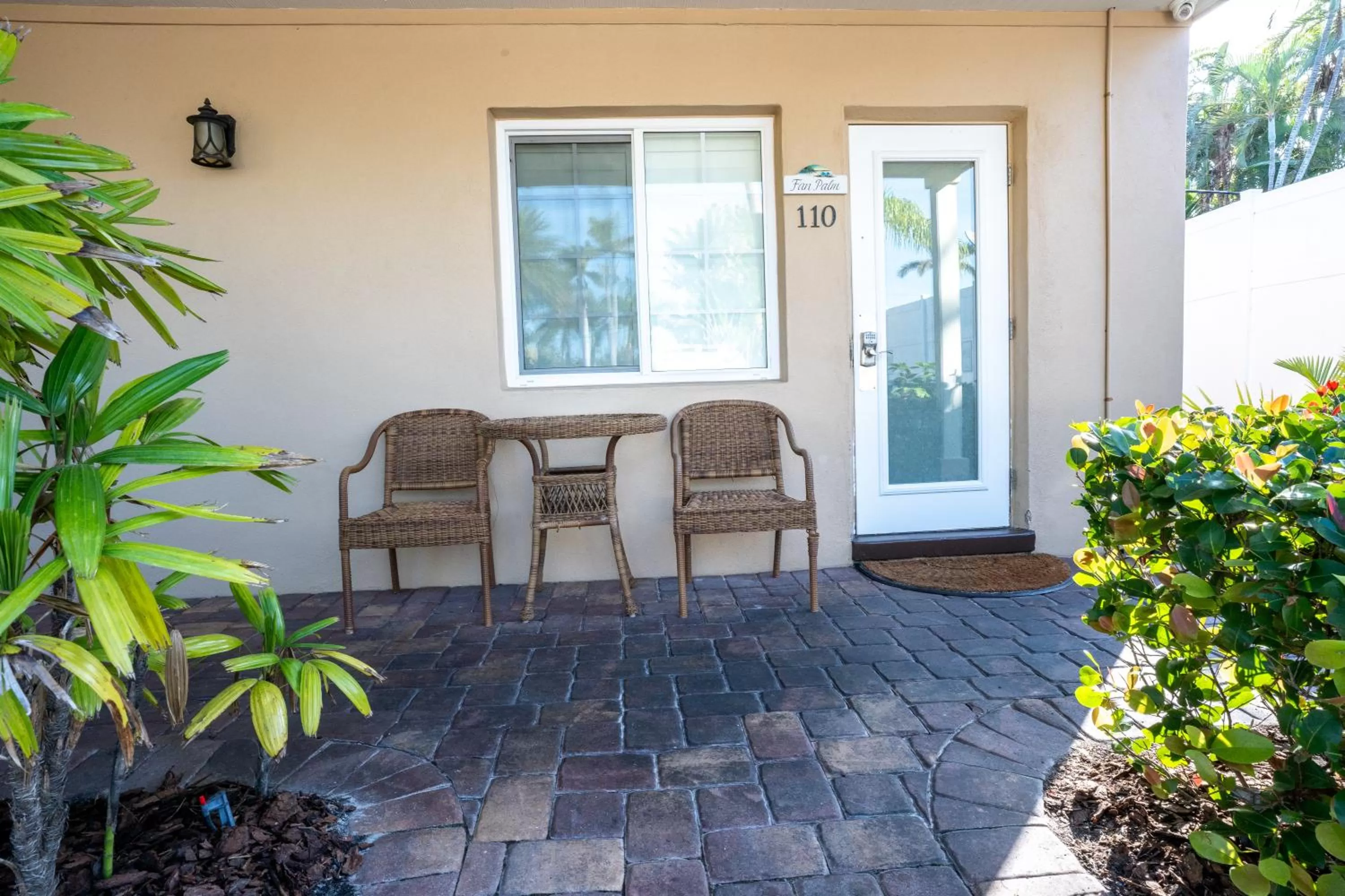 Patio in The Capri at Siesta