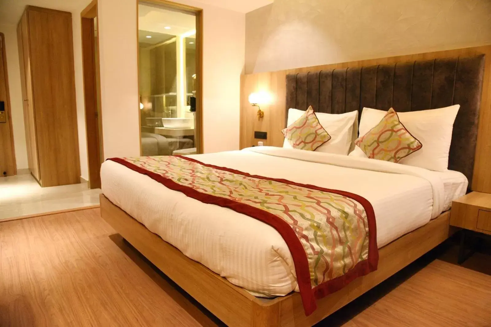 Deluxe Room in HOTEL KLG ALTORIA Deluxe Room in HOTEL KLG ALTORIA