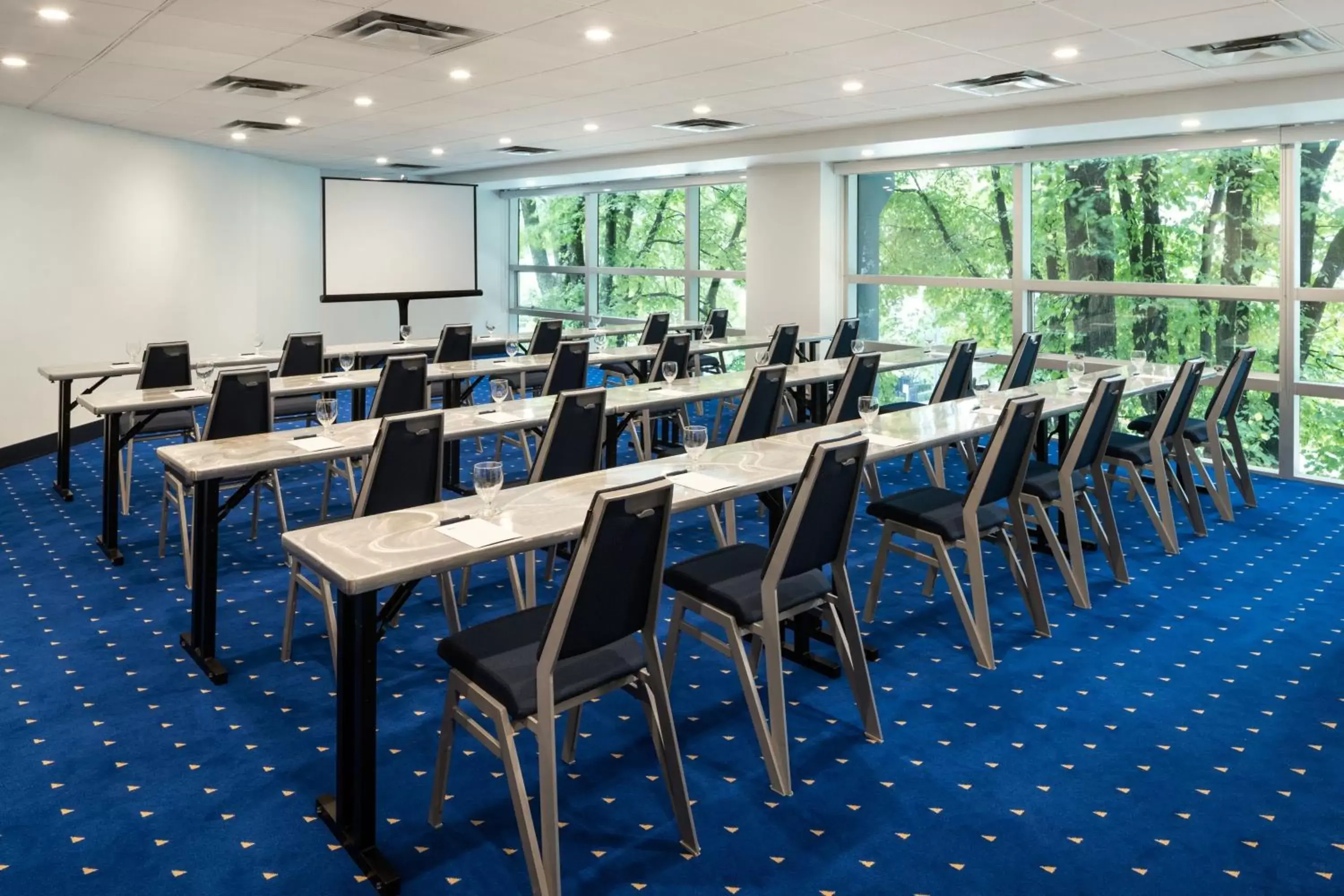 Meeting/conference room in Sheraton Vancouver Wall Centre