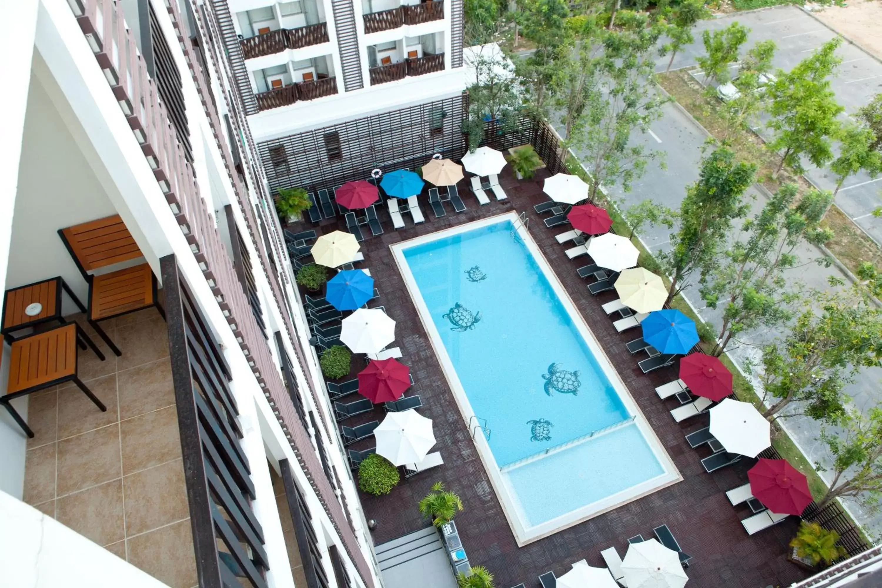 Swimming pool, Pool View in Ibis Pattaya