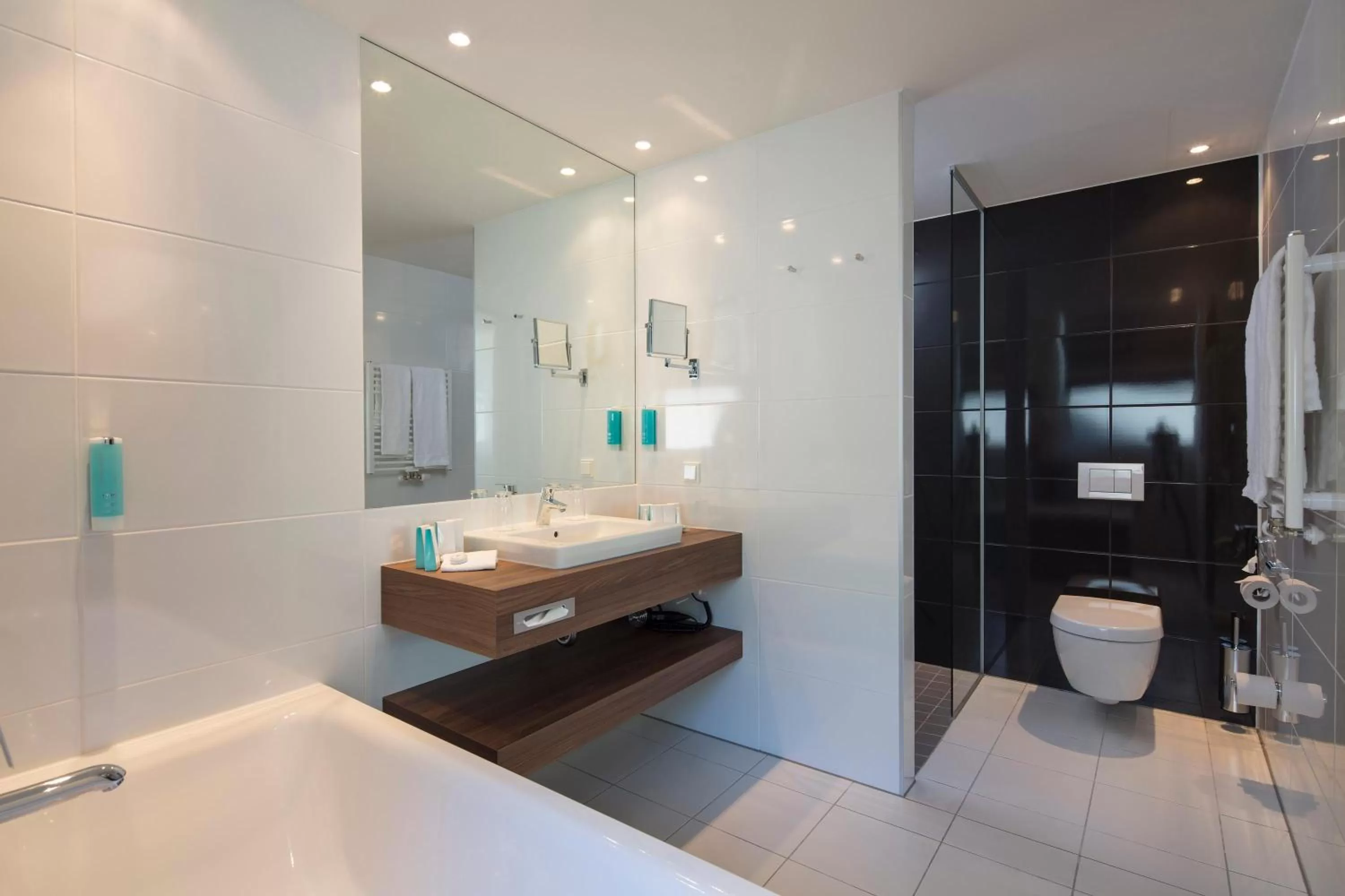 Bathroom in Austria Trend Hotel Doppio Wien