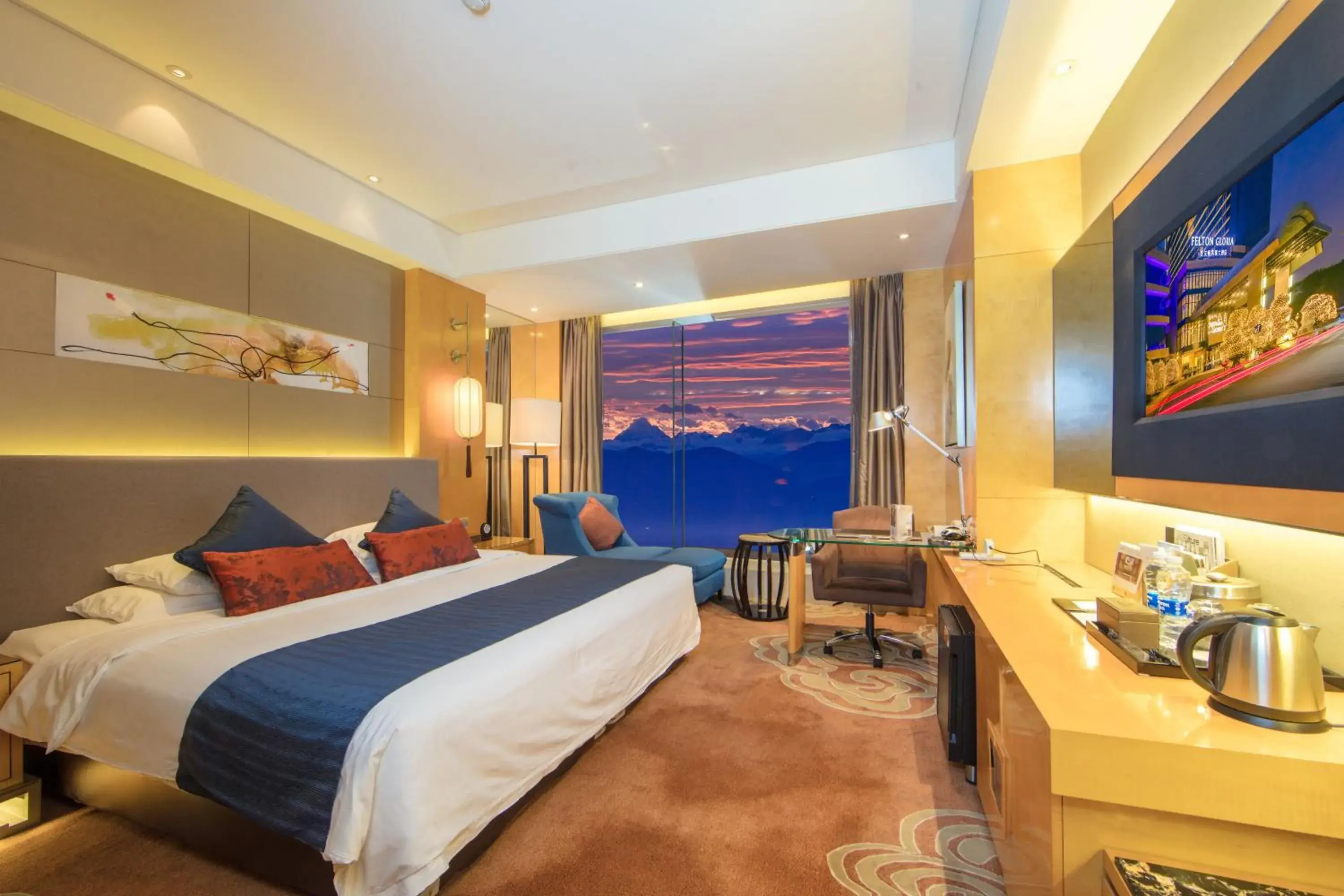 Bedroom, Bed in Felton Grand Hotel Chengdu Bedroom, Bed in Felton Grand Hotel Chengdu