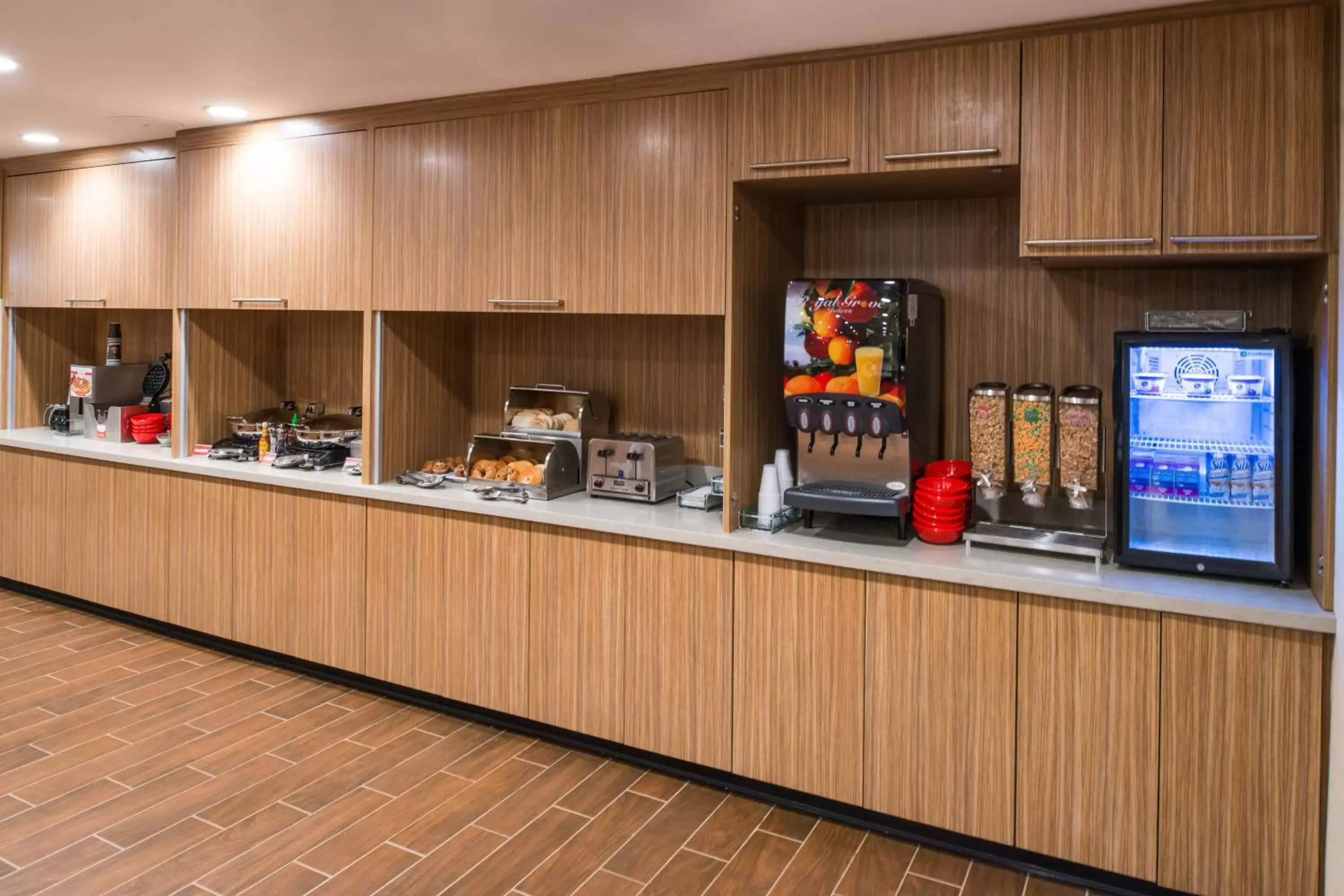 Breakfast, Restaurant/Places to Eat in TownePlace Suites by Marriott Ontario Chino Hills