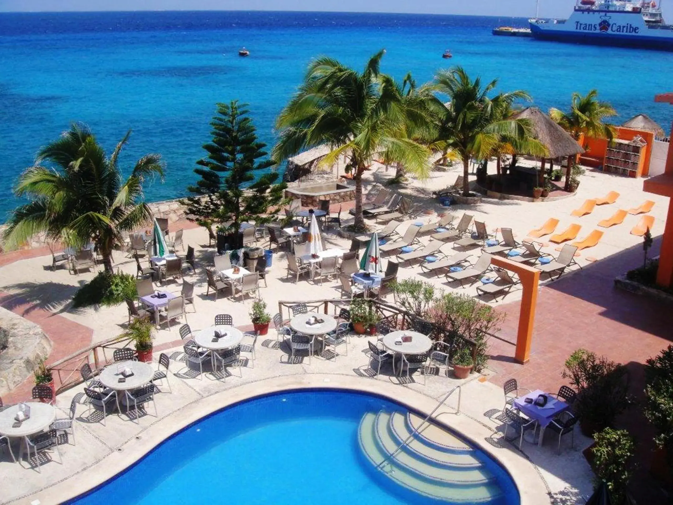 Swimming pool, Pool View in Hotel Barracuda